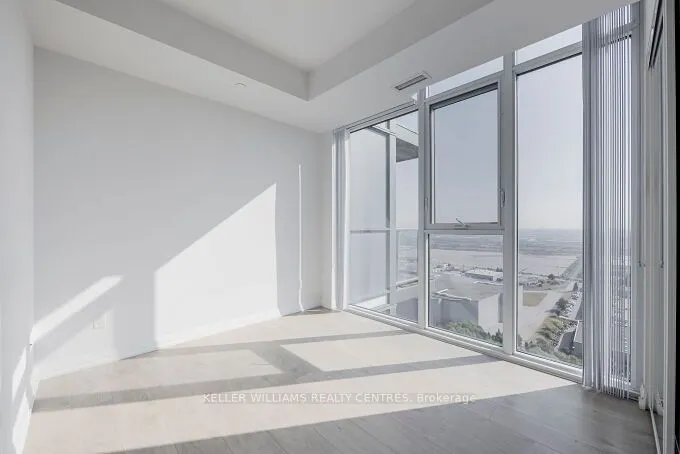 7895 Jane Street, #2804