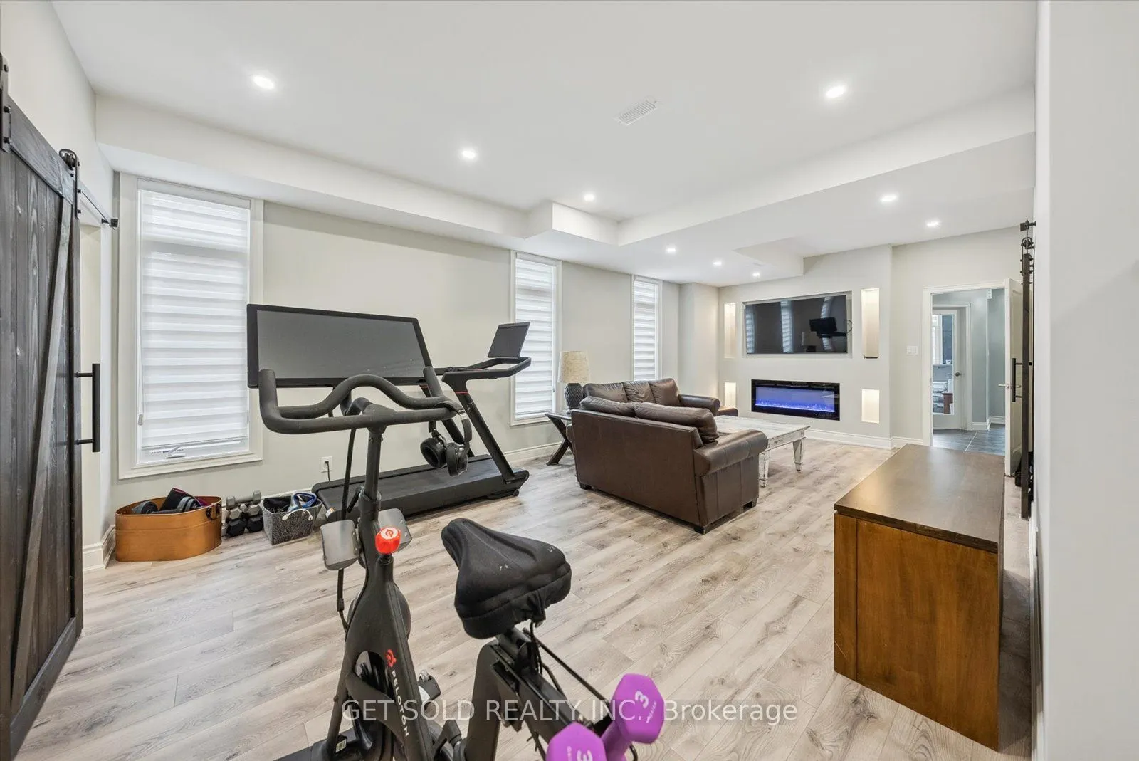 63 Laval Street
