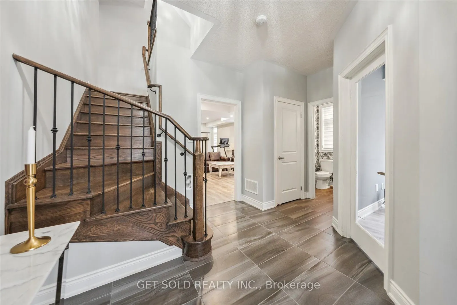 63 Laval Street