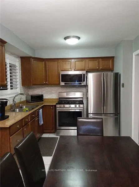122 Douglas Haig Drive