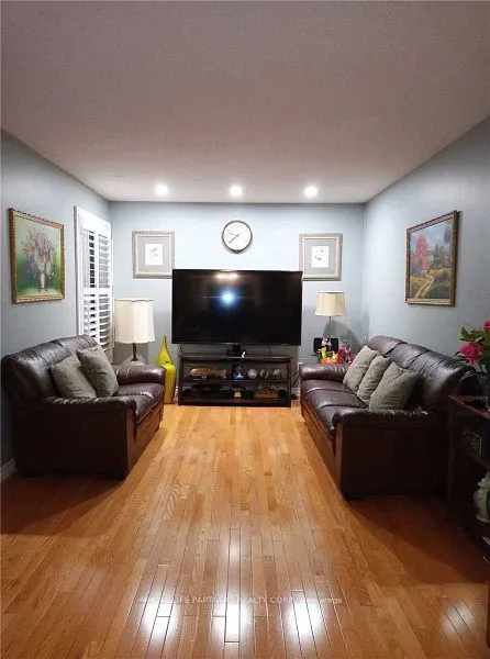 122 Douglas Haig Drive