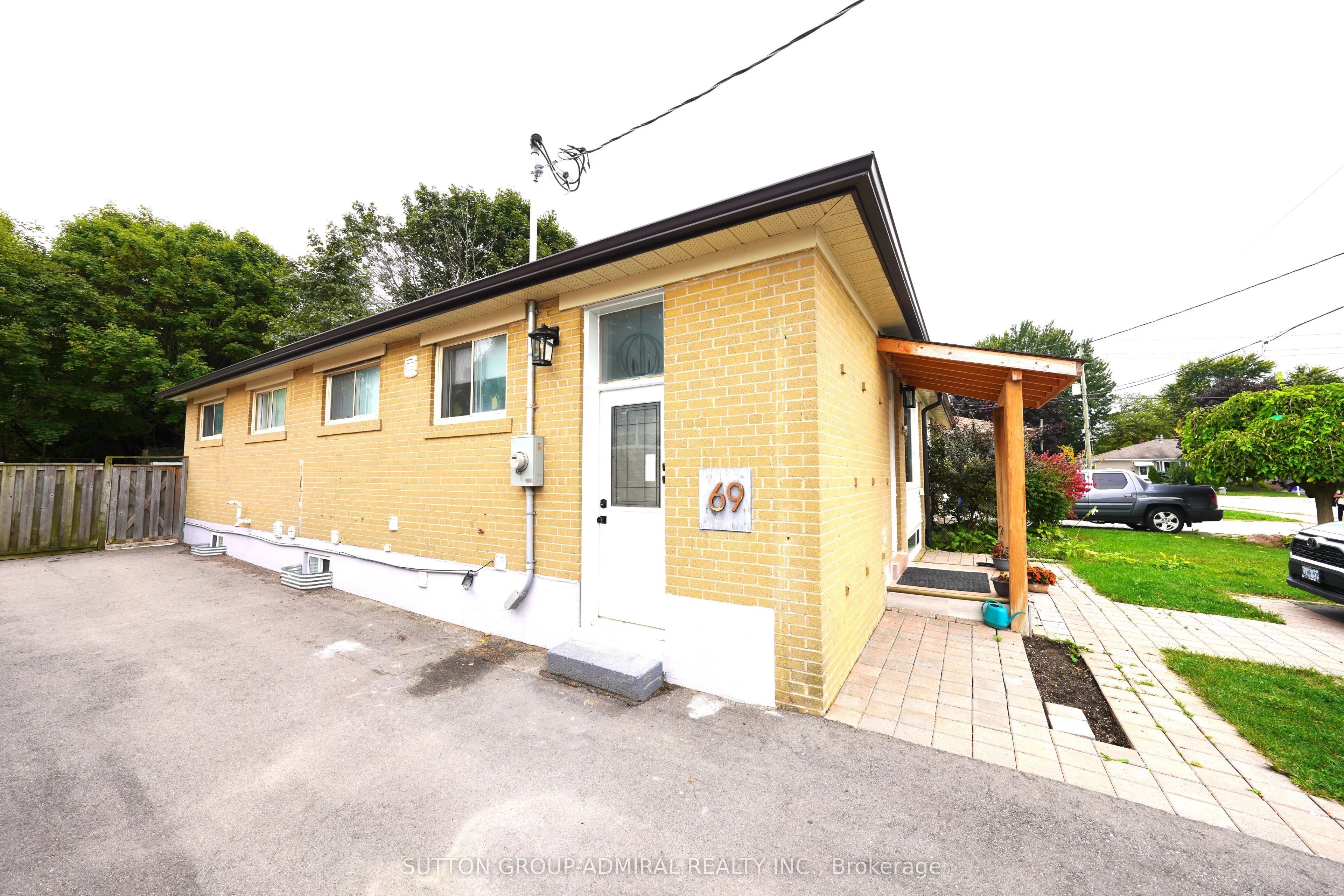 69 Davis Road, #Basement Unit B