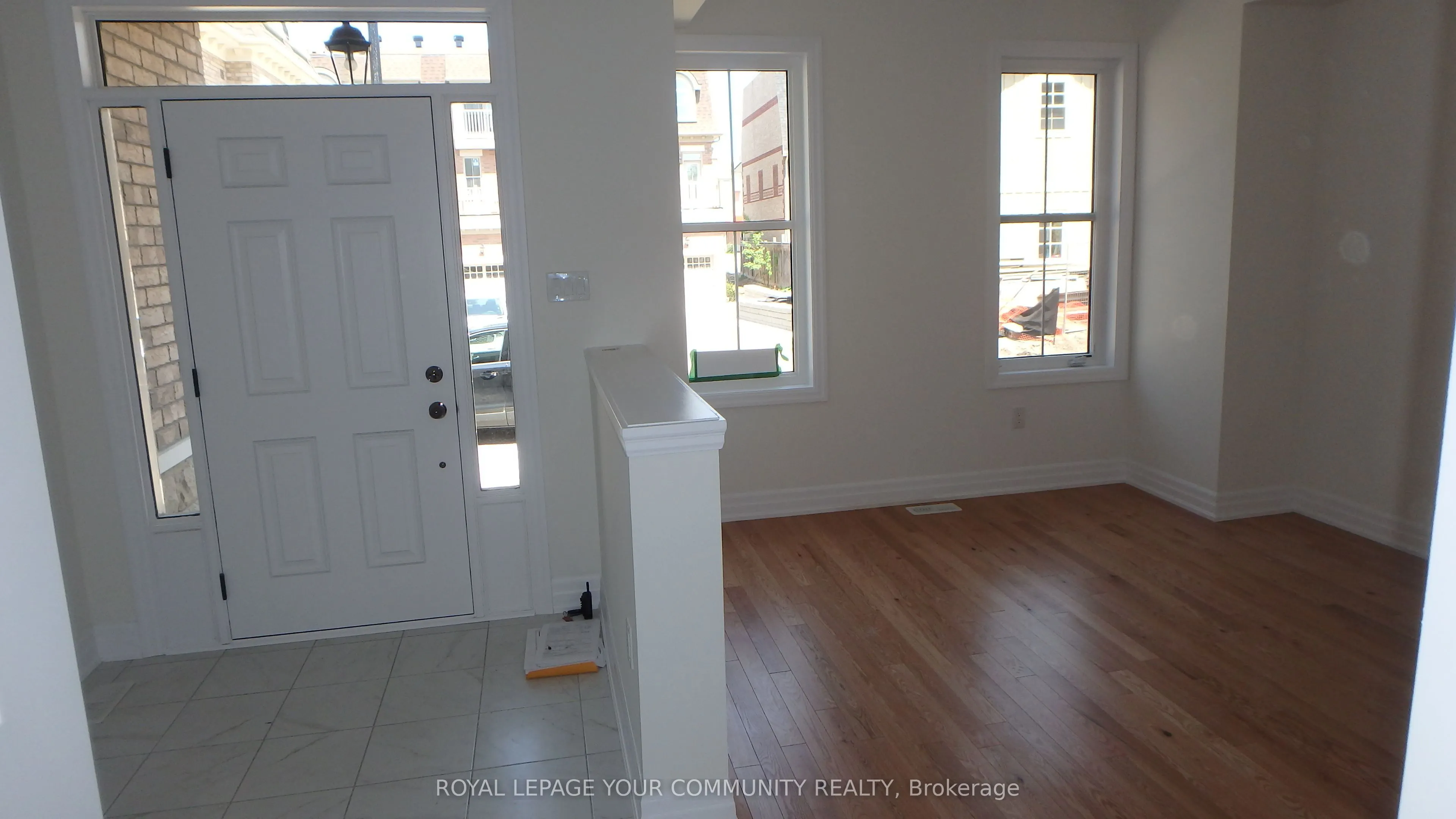 25 Amherst Circle