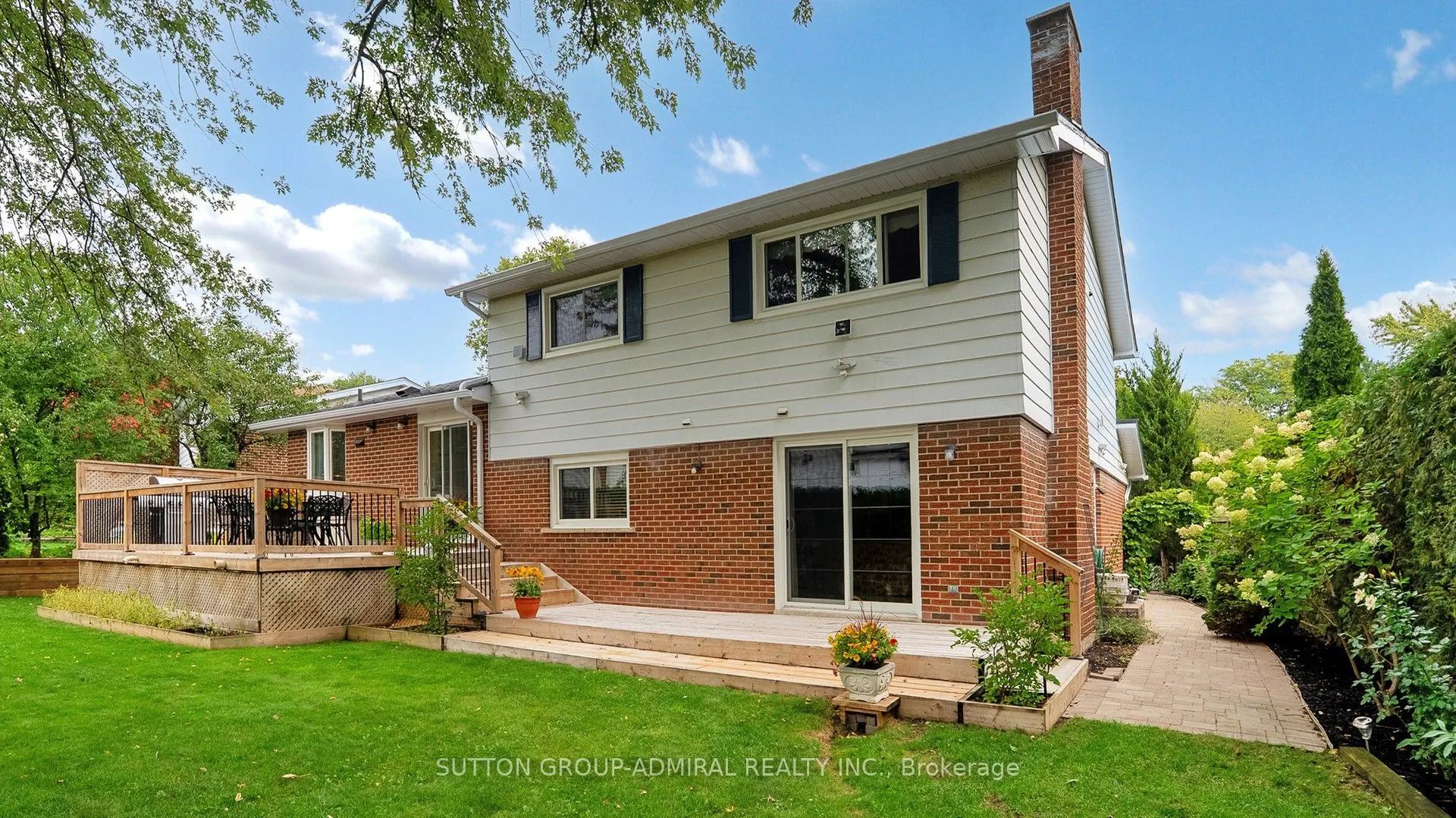 51 Blue Spruce Lane