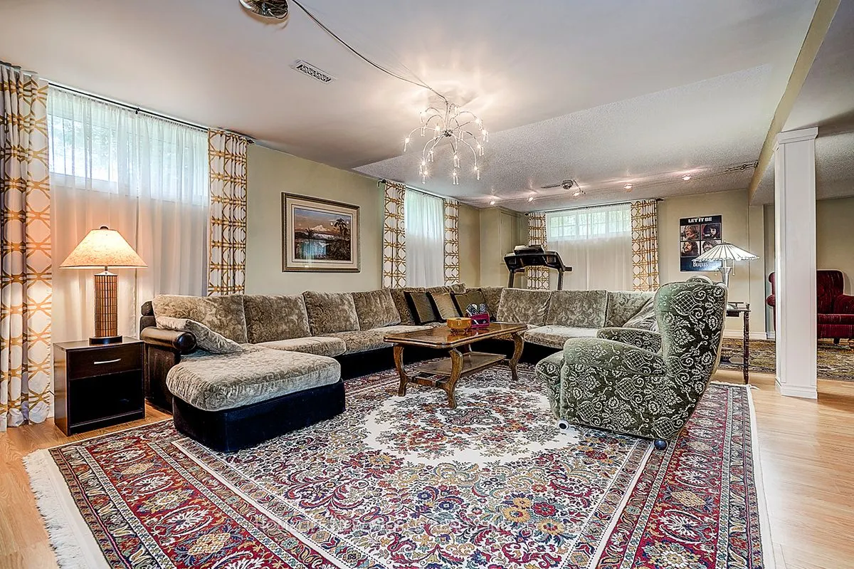 38 Audubon Way