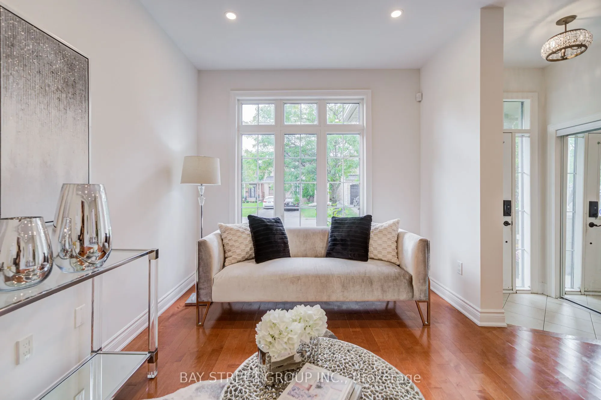 15 Sisley Crescent