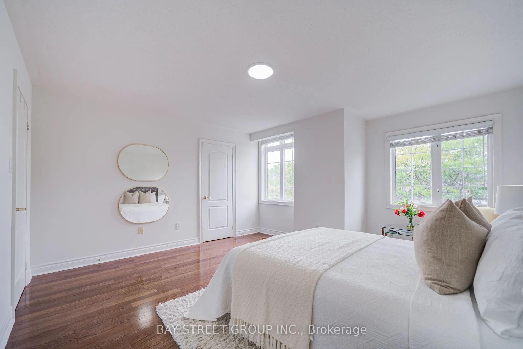 15 Sisley Crescent