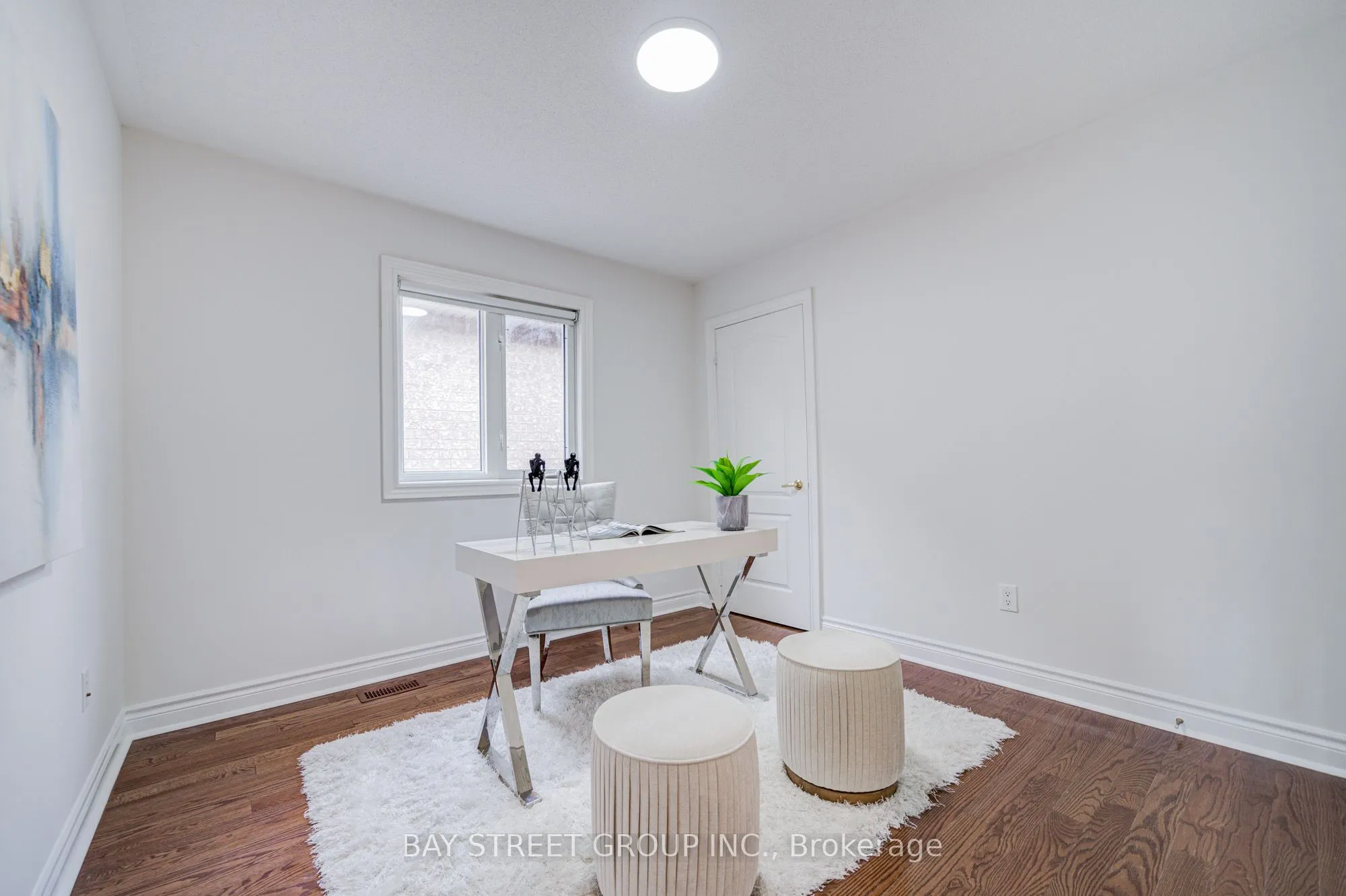 15 Sisley Crescent