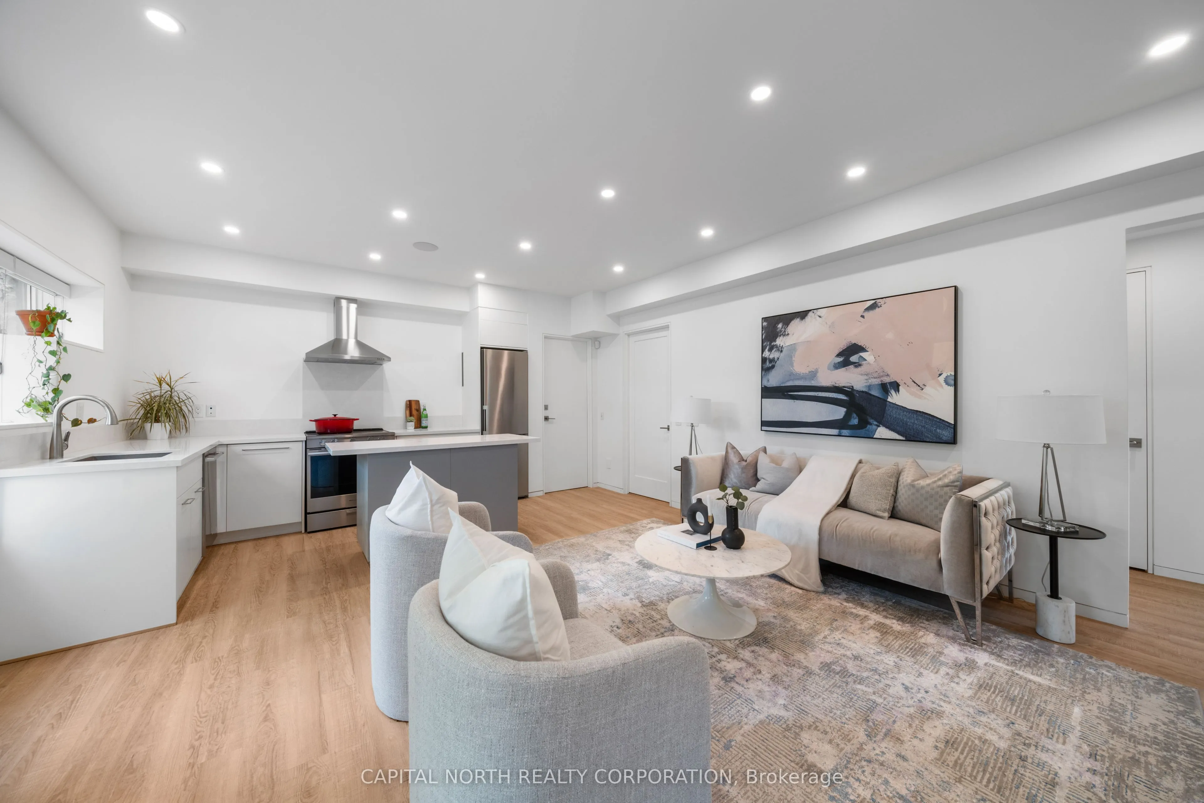 2135 17th Side Road