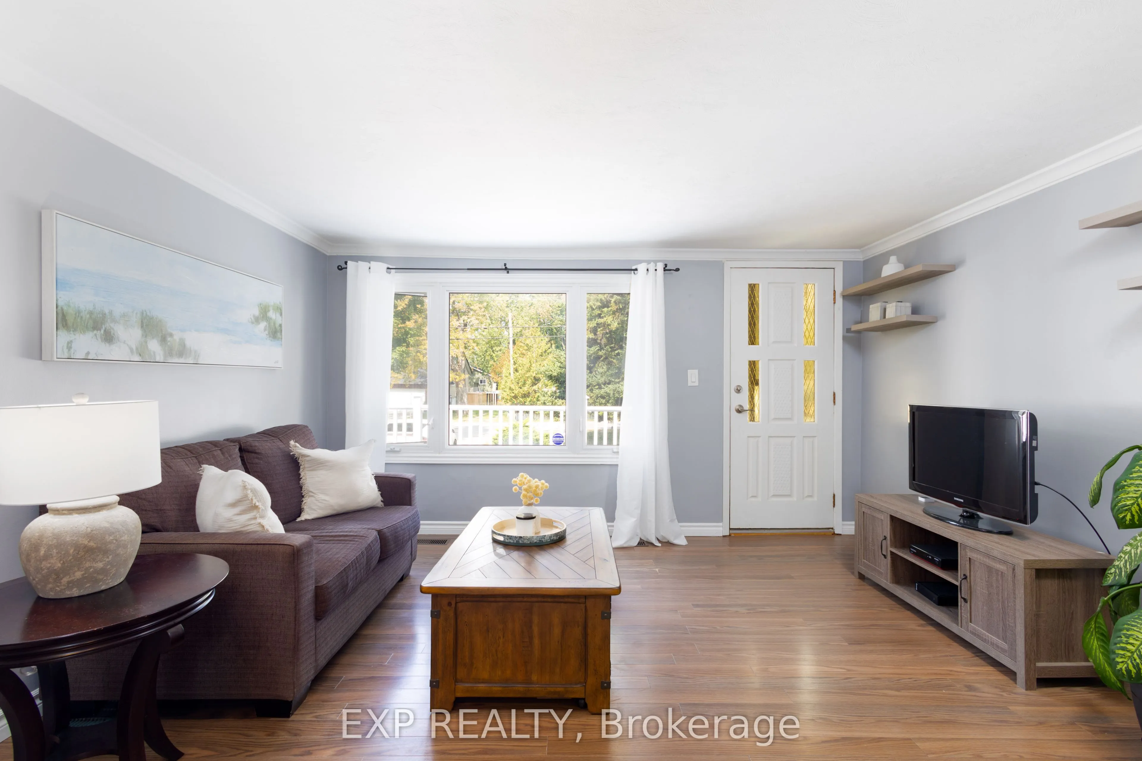 261 Glenwoods Avenue