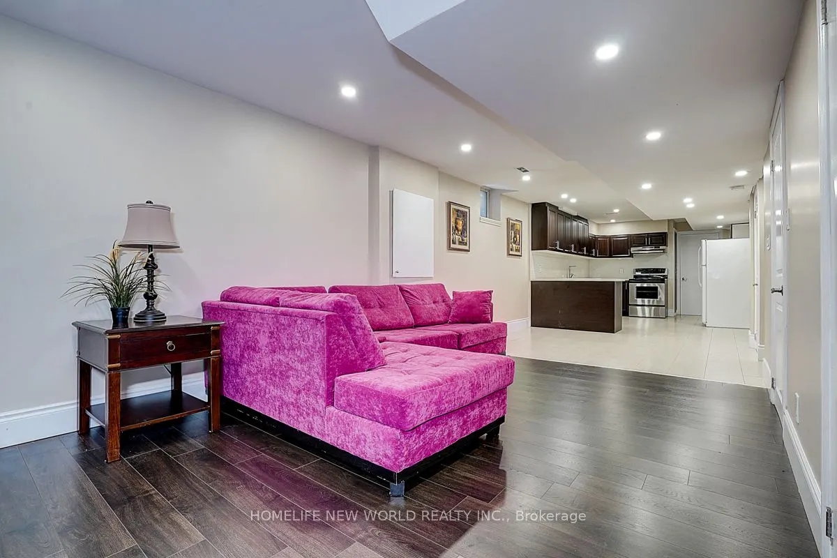 253 Cannes Avenue