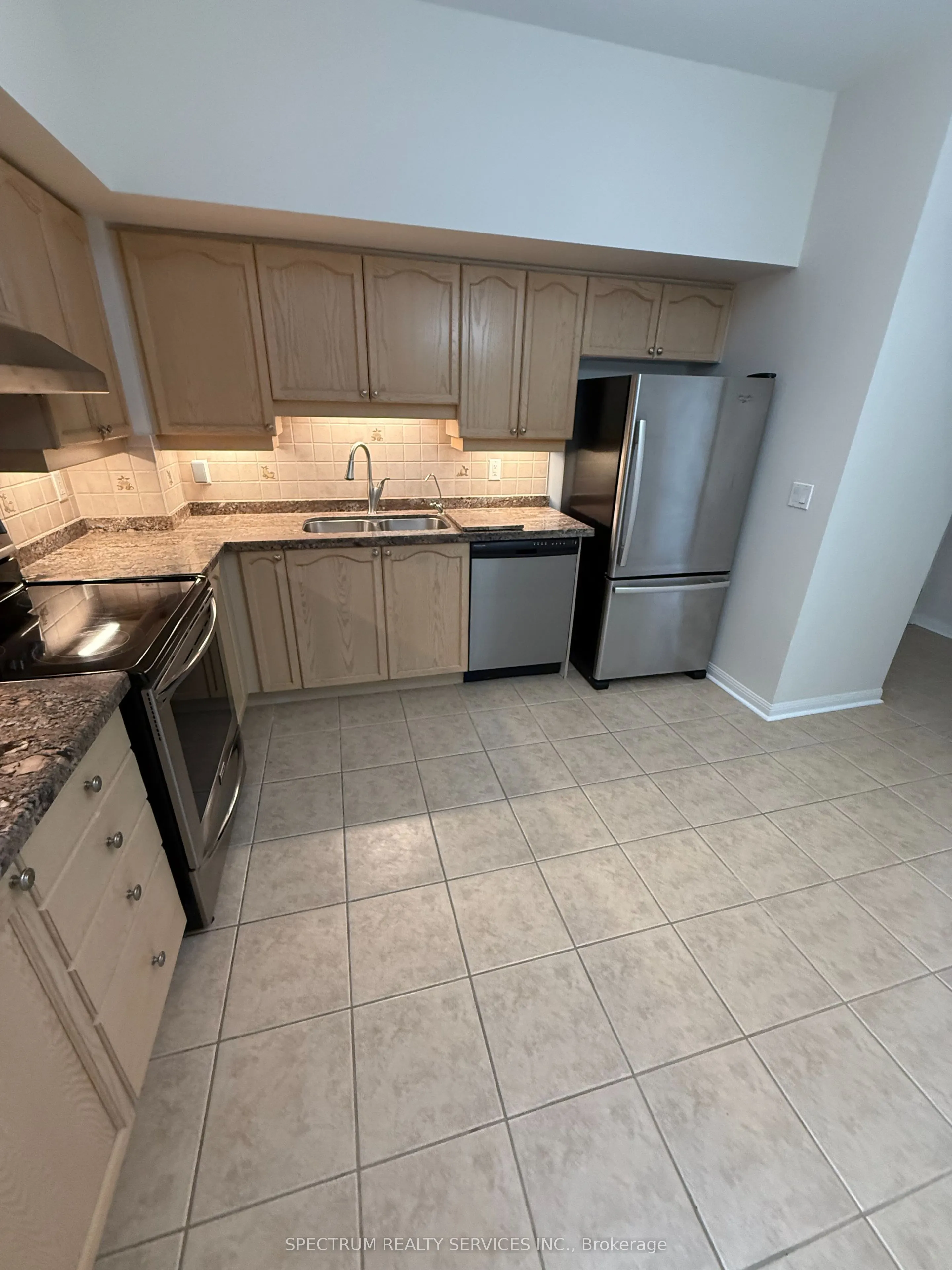 2500 Rutherford Road, #516