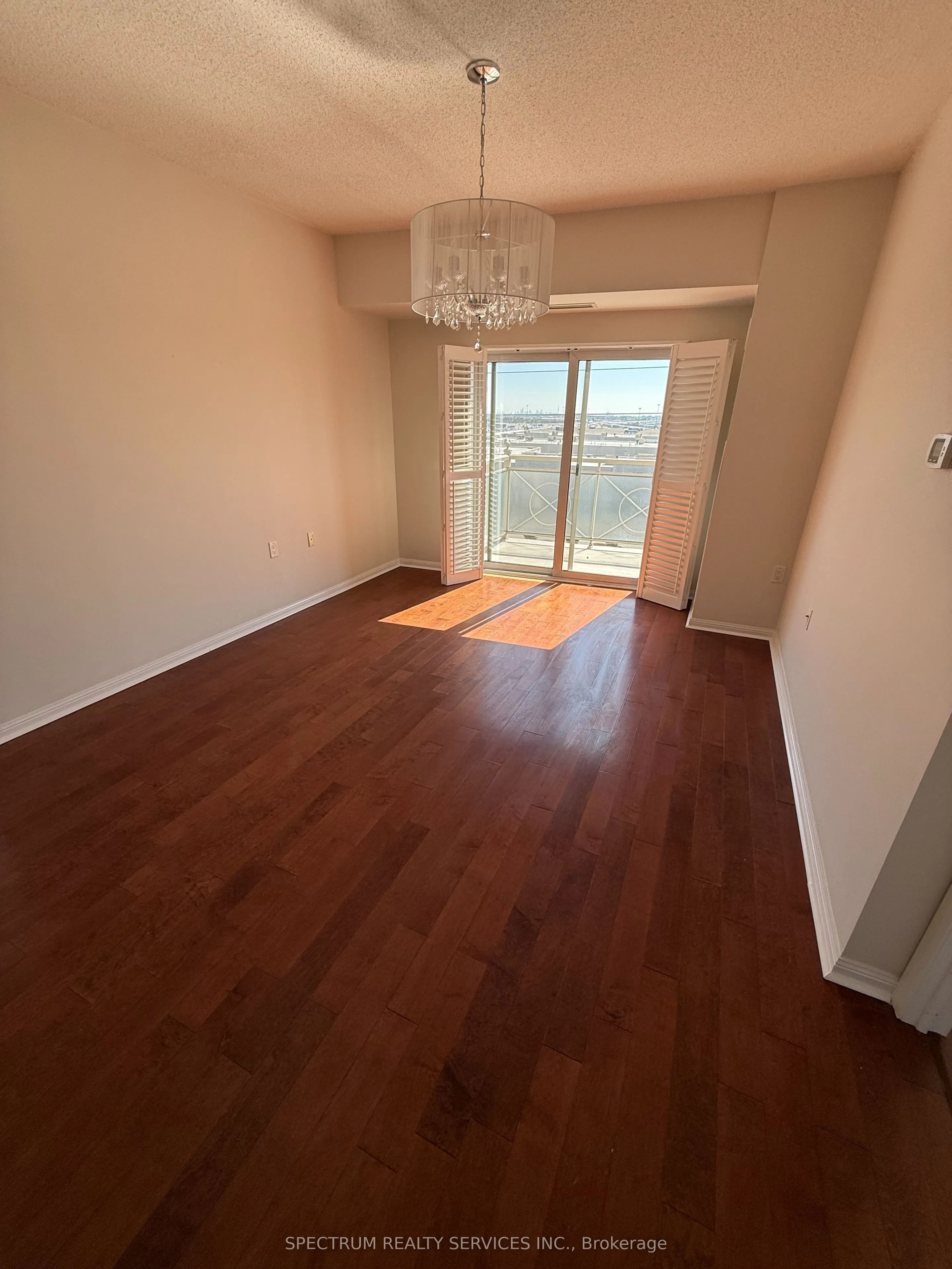 2500 Rutherford Road, #516