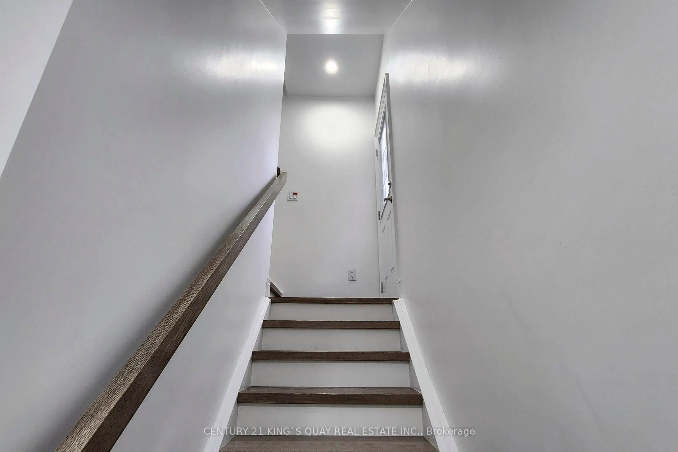 305 Rita's Avenue