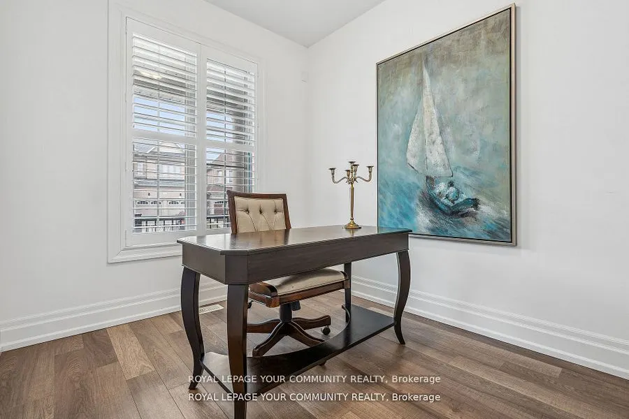 54 Prairie Grass Crescent