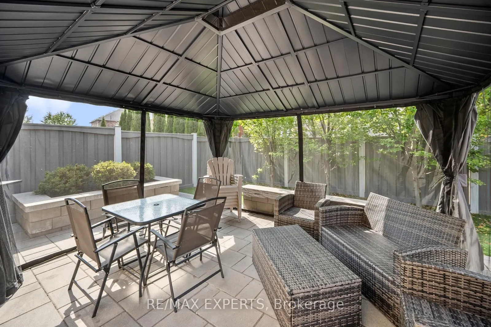 24 Sedgewick Place