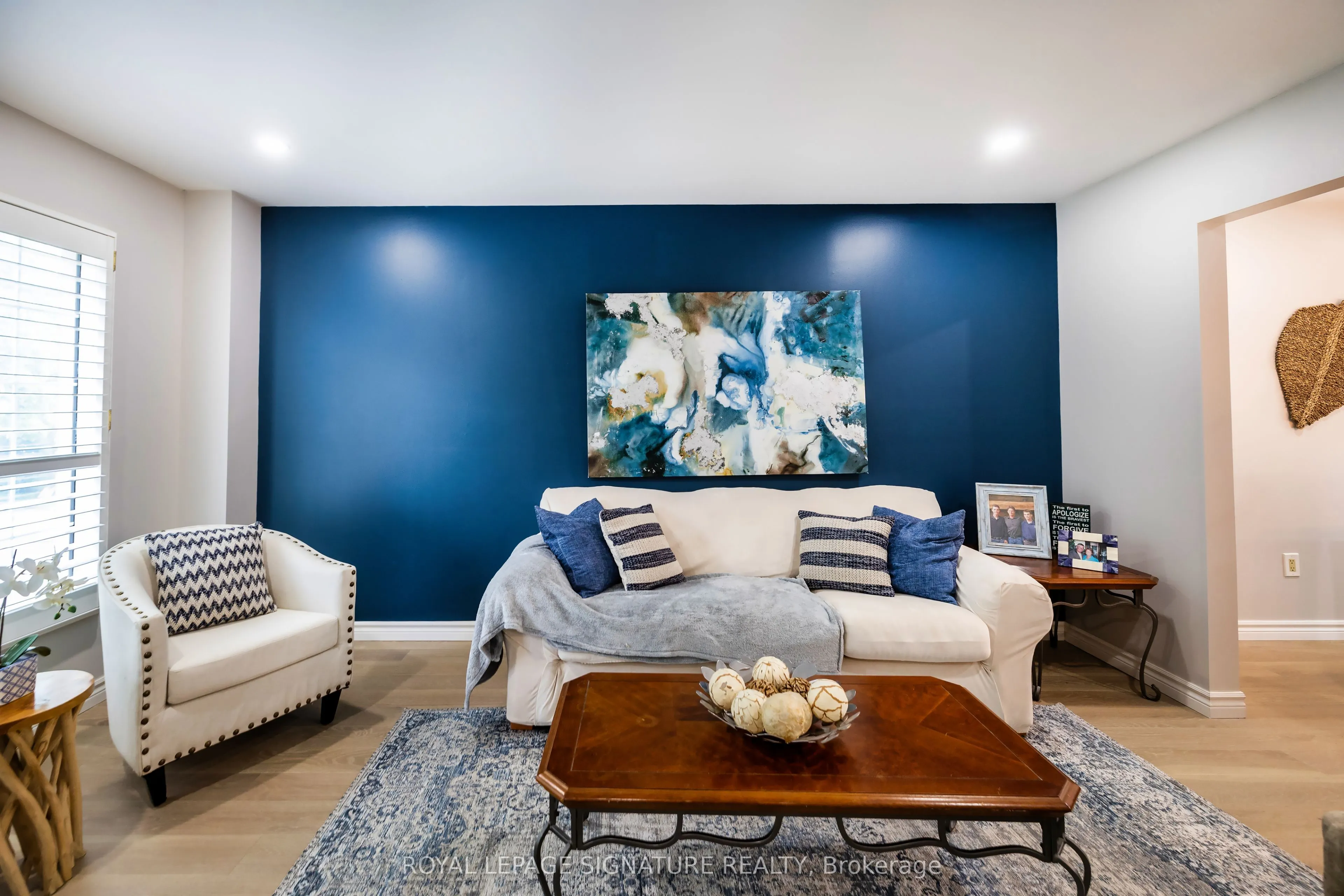 27 Twelve Oaks Drive
