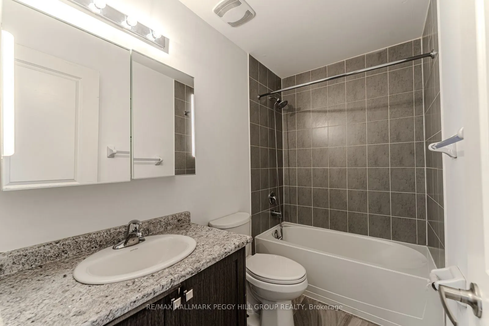 17 Wagner Crescent, #Upper