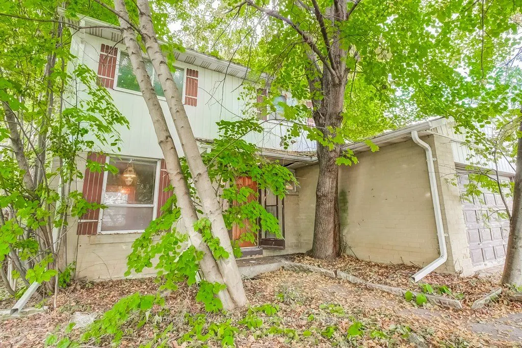 526 Sandford Street