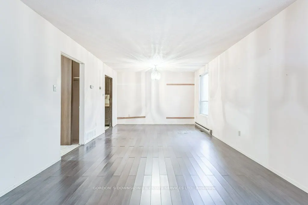 526 Sandford Street