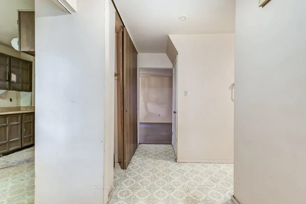 526 Sandford Street