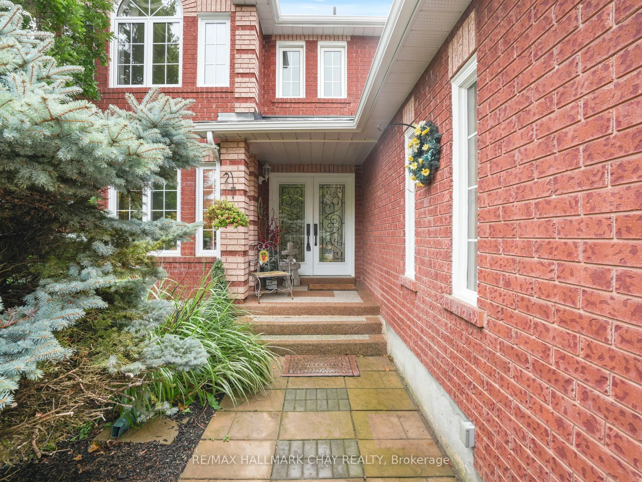 19 Darling Crescent