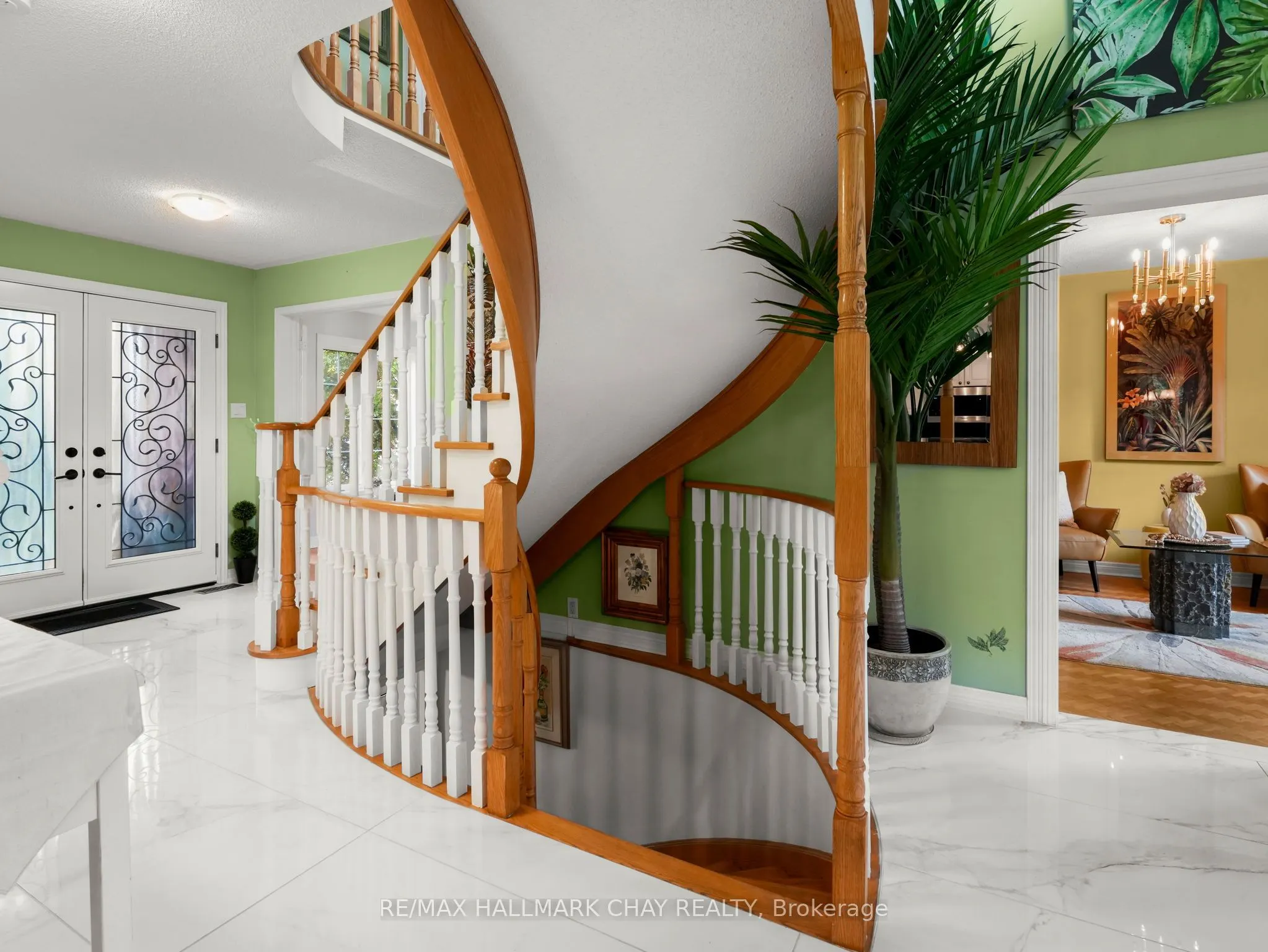 19 Darling Crescent