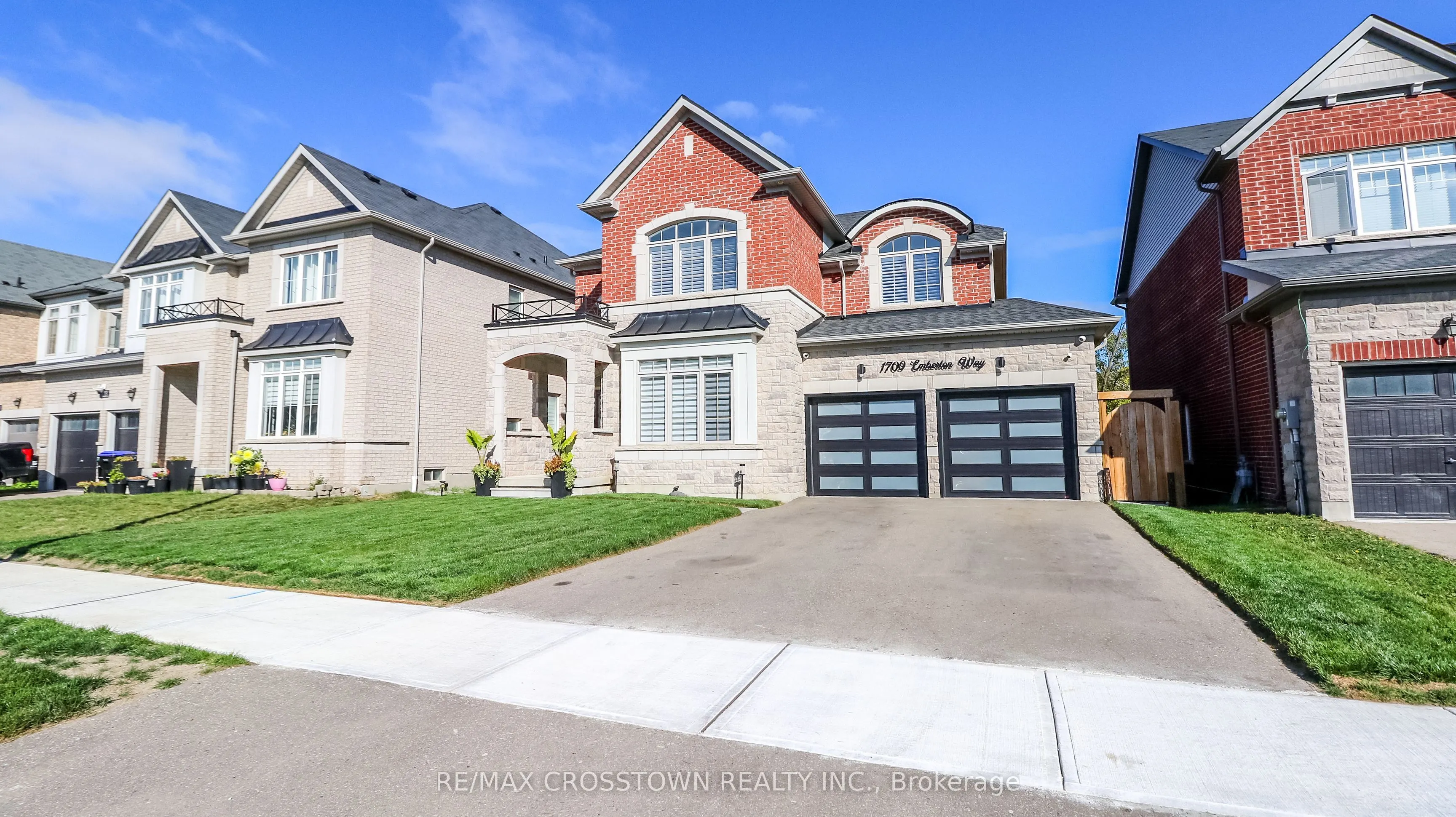 1709 Emberton Way
