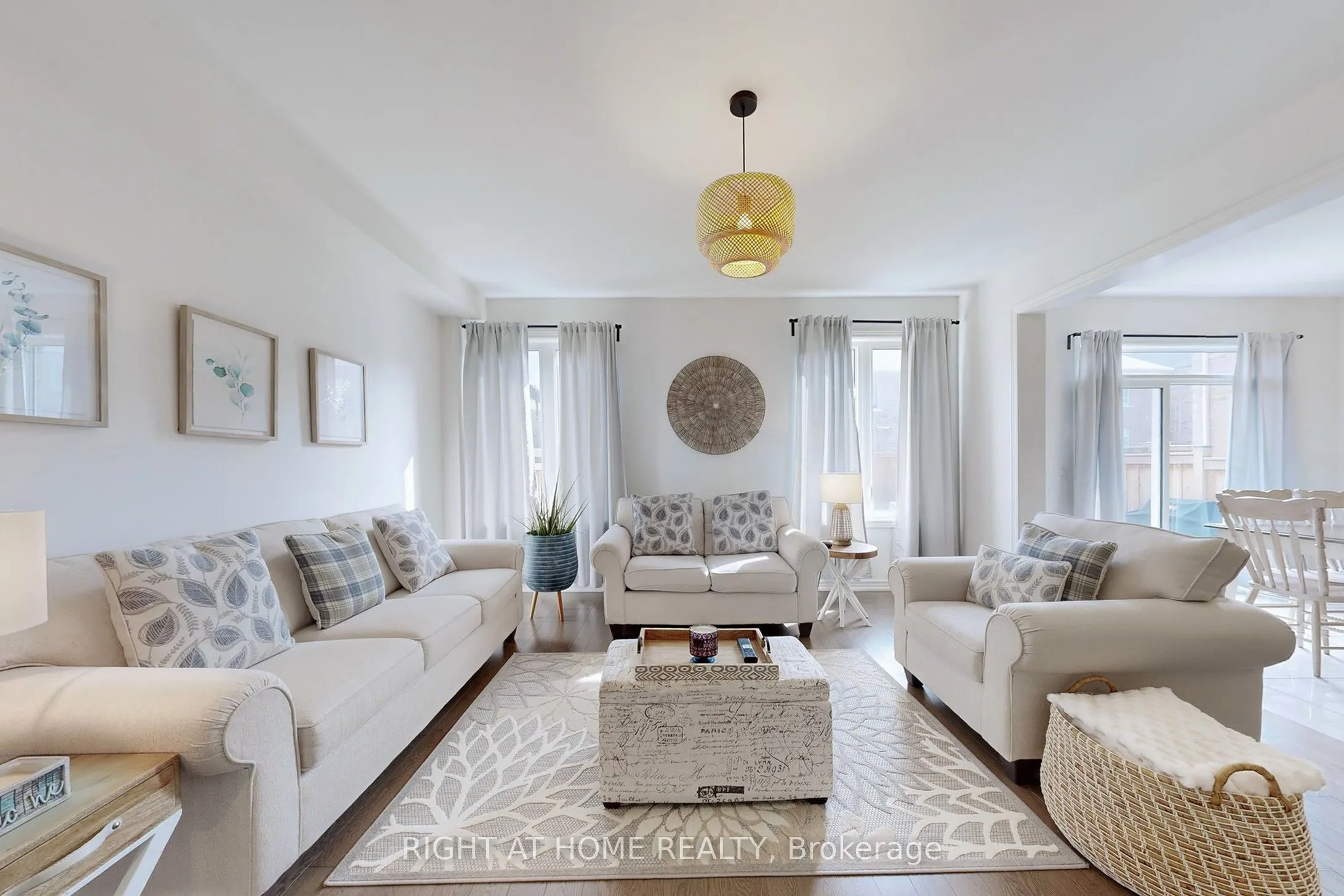 15 Forest Edge Crescent
