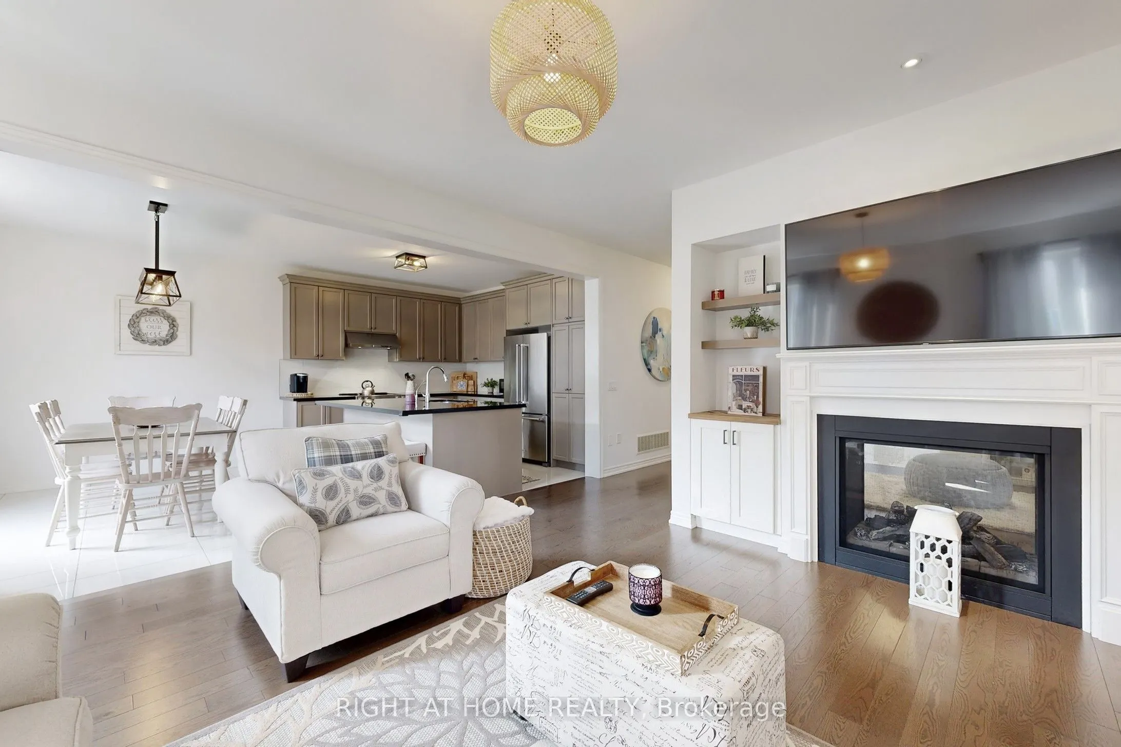 15 Forest Edge Crescent