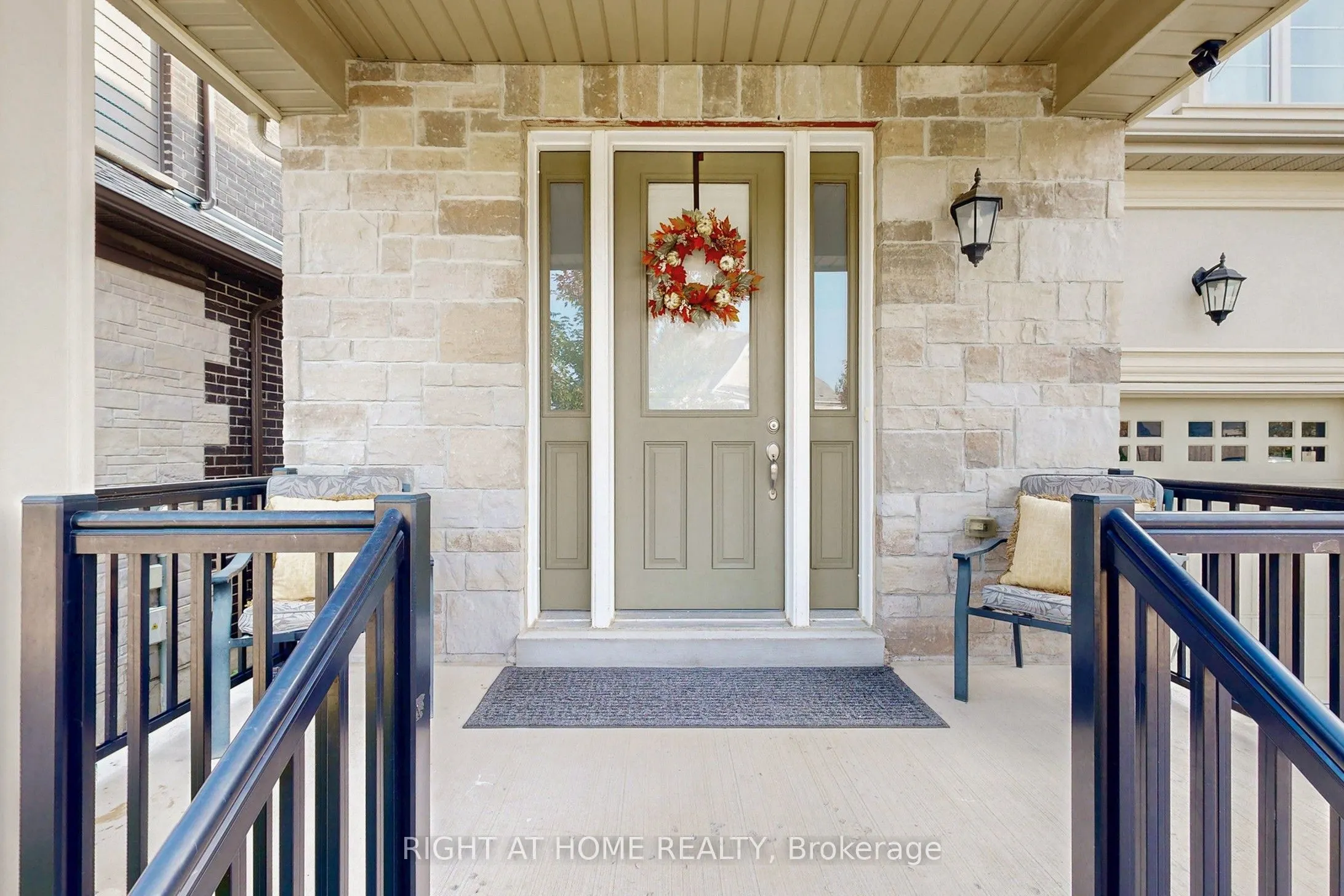 15 Forest Edge Crescent