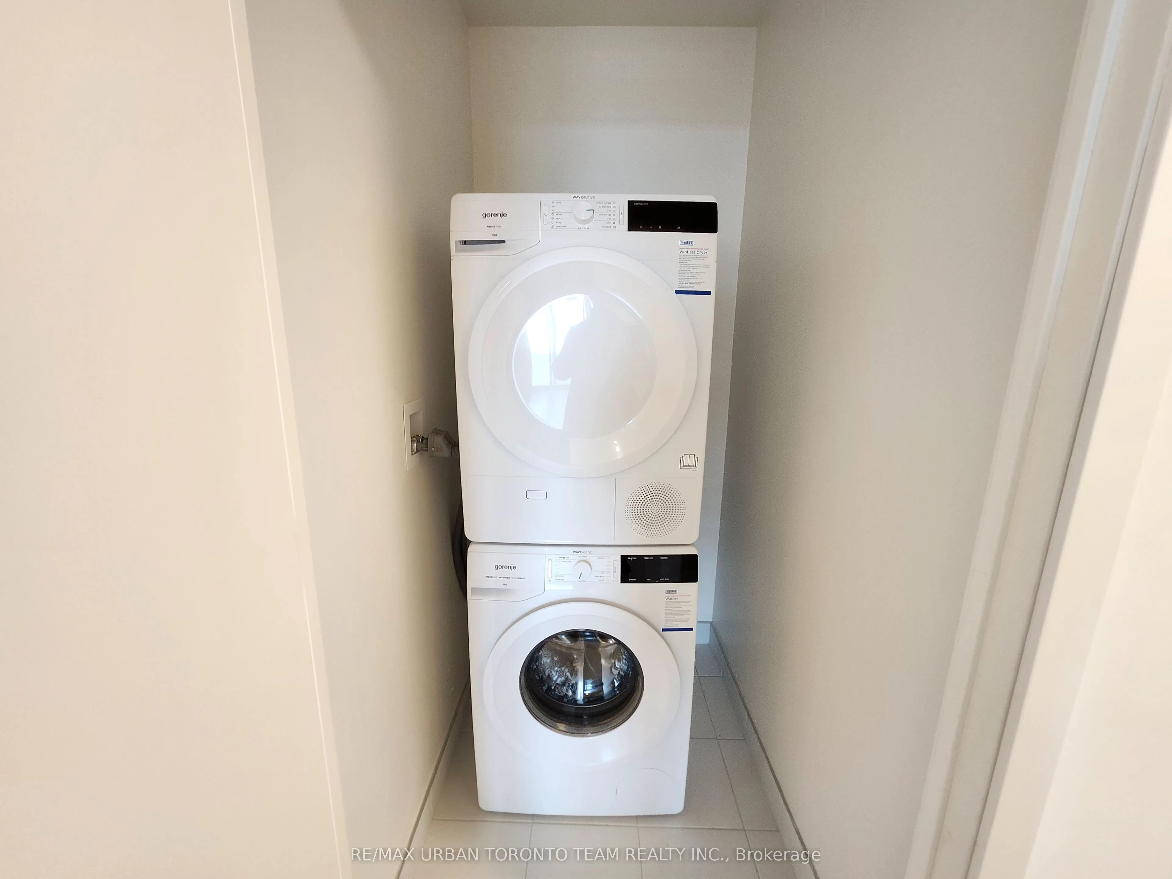 28 Interchange Way, #3612