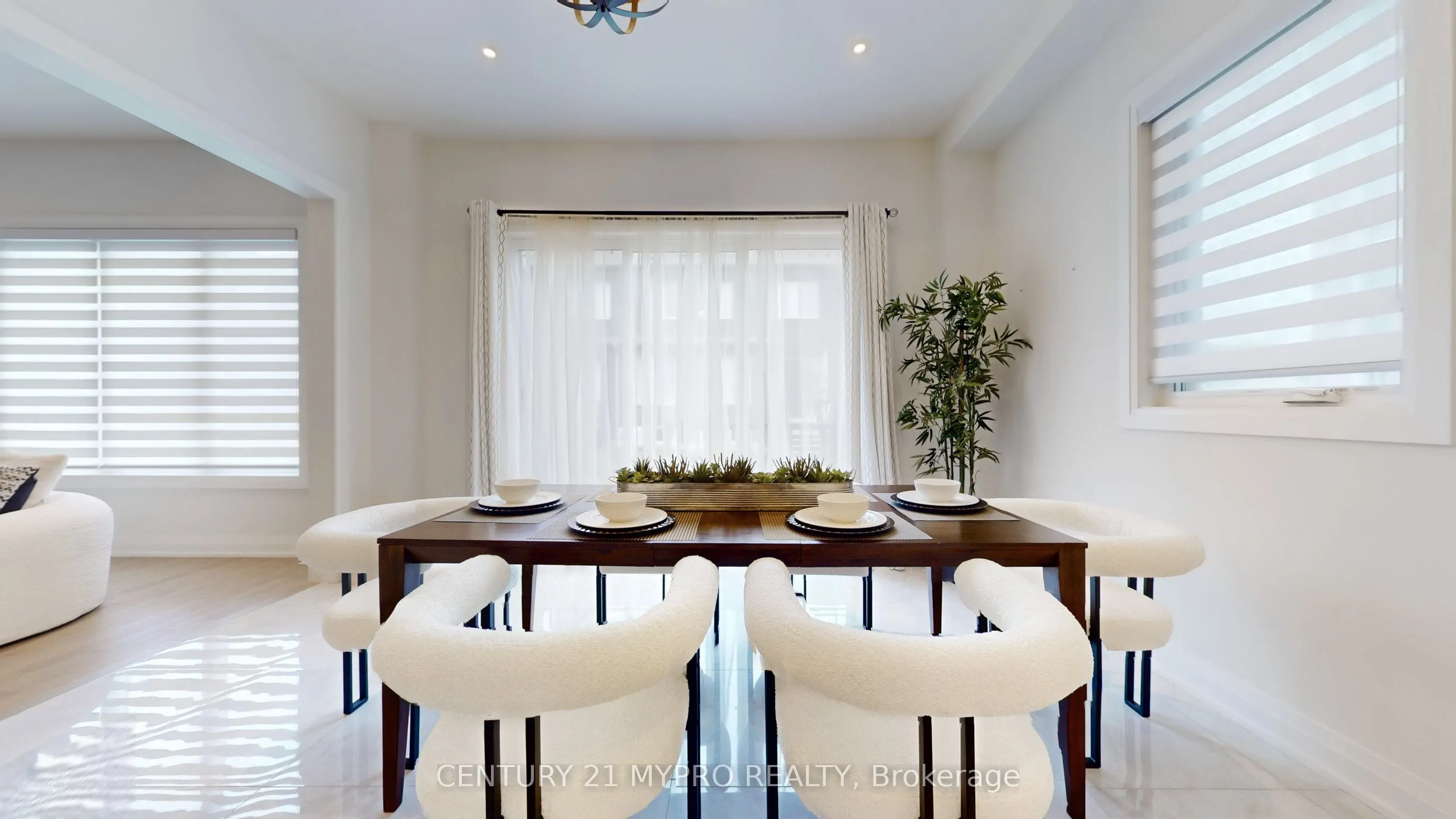 6 Longworth Avenue