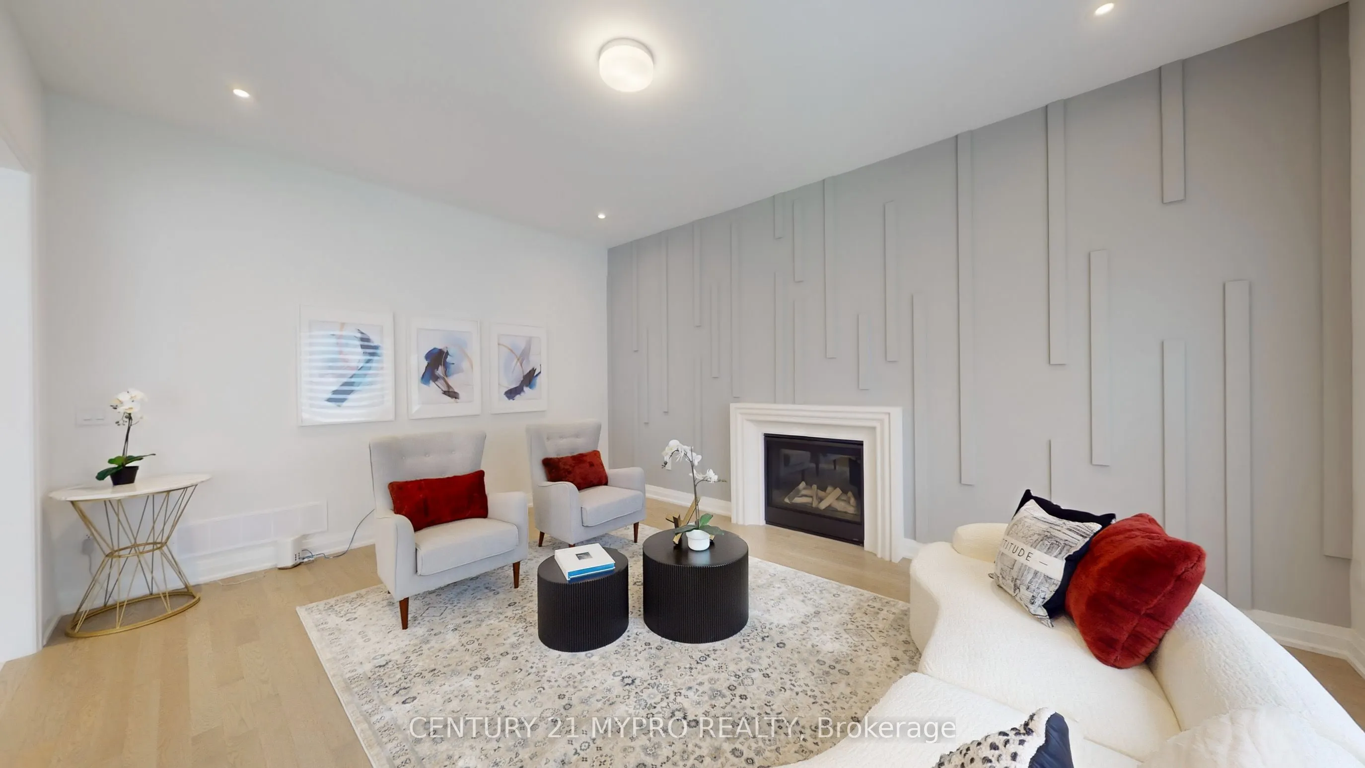 6 Longworth Avenue