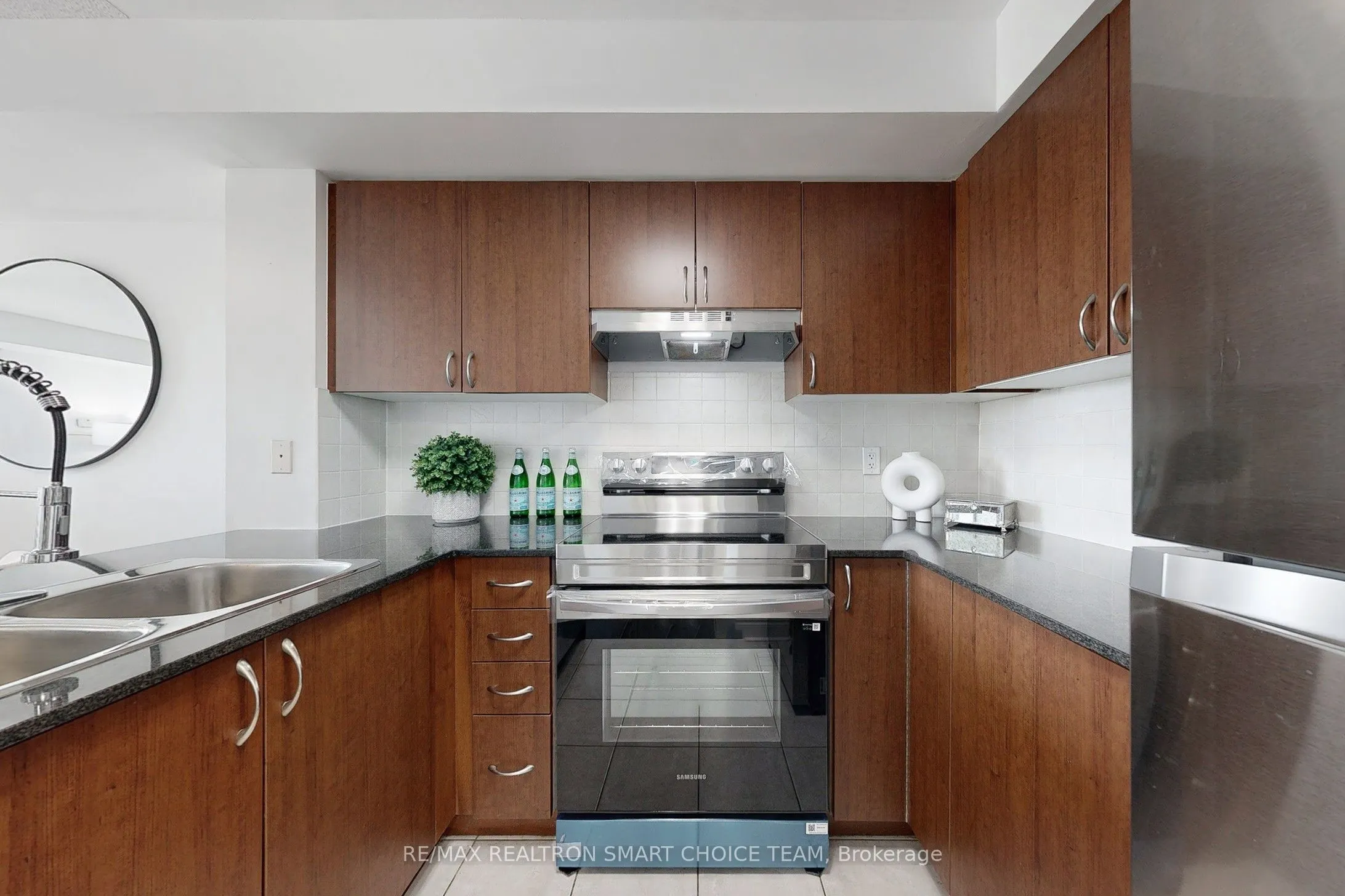 75 South Town Centre Boulevard, #1511