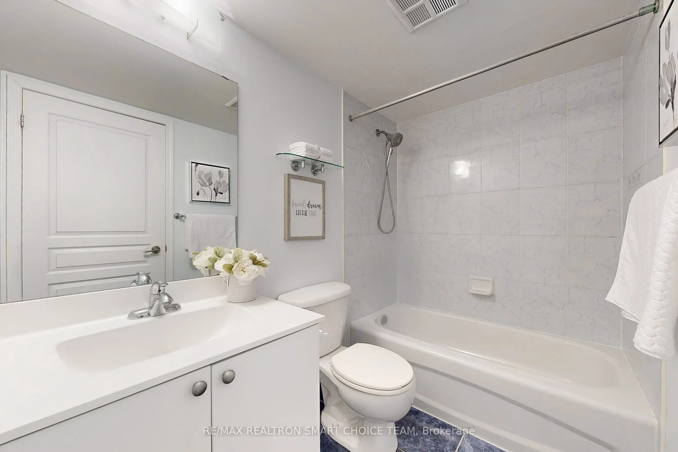 75 South Town Centre Boulevard, #1511