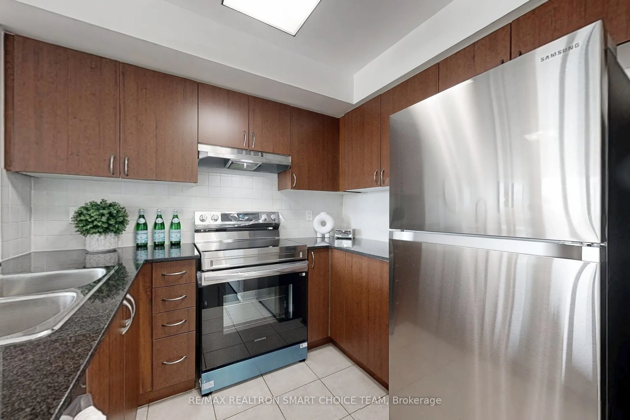 75 South Town Centre Boulevard, #1511