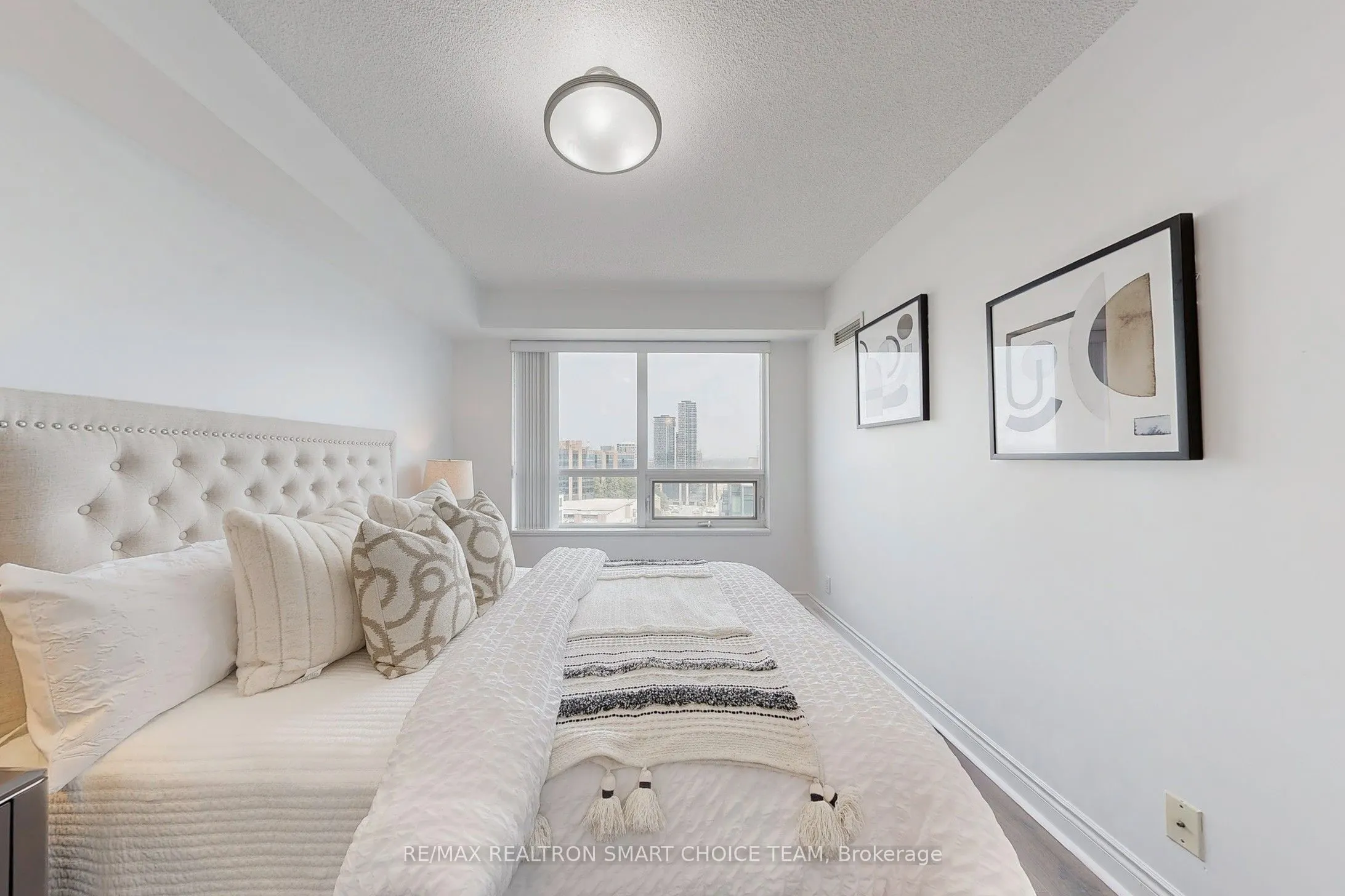 75 South Town Centre Boulevard, #1511