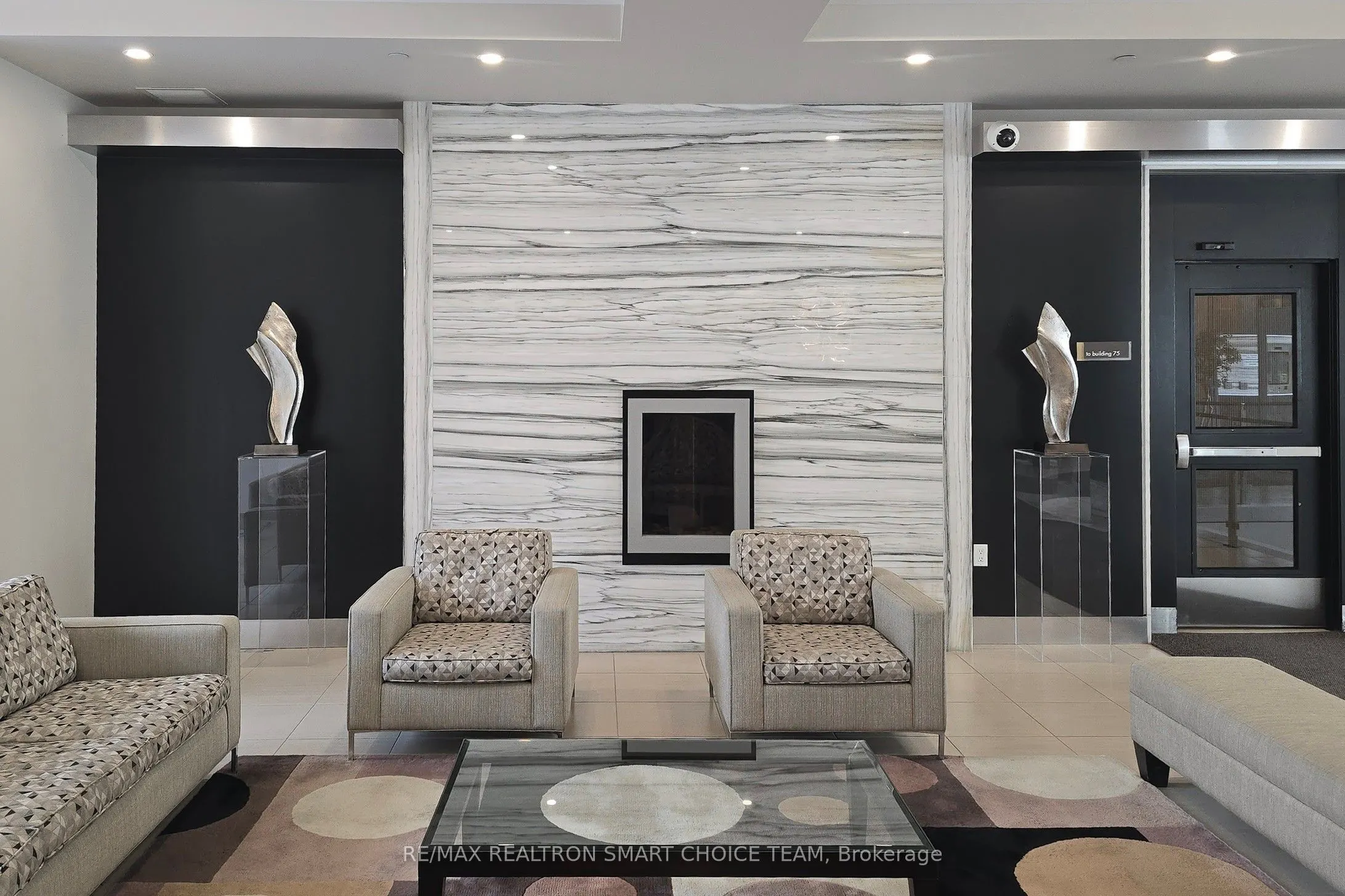 75 South Town Centre Boulevard, #1511