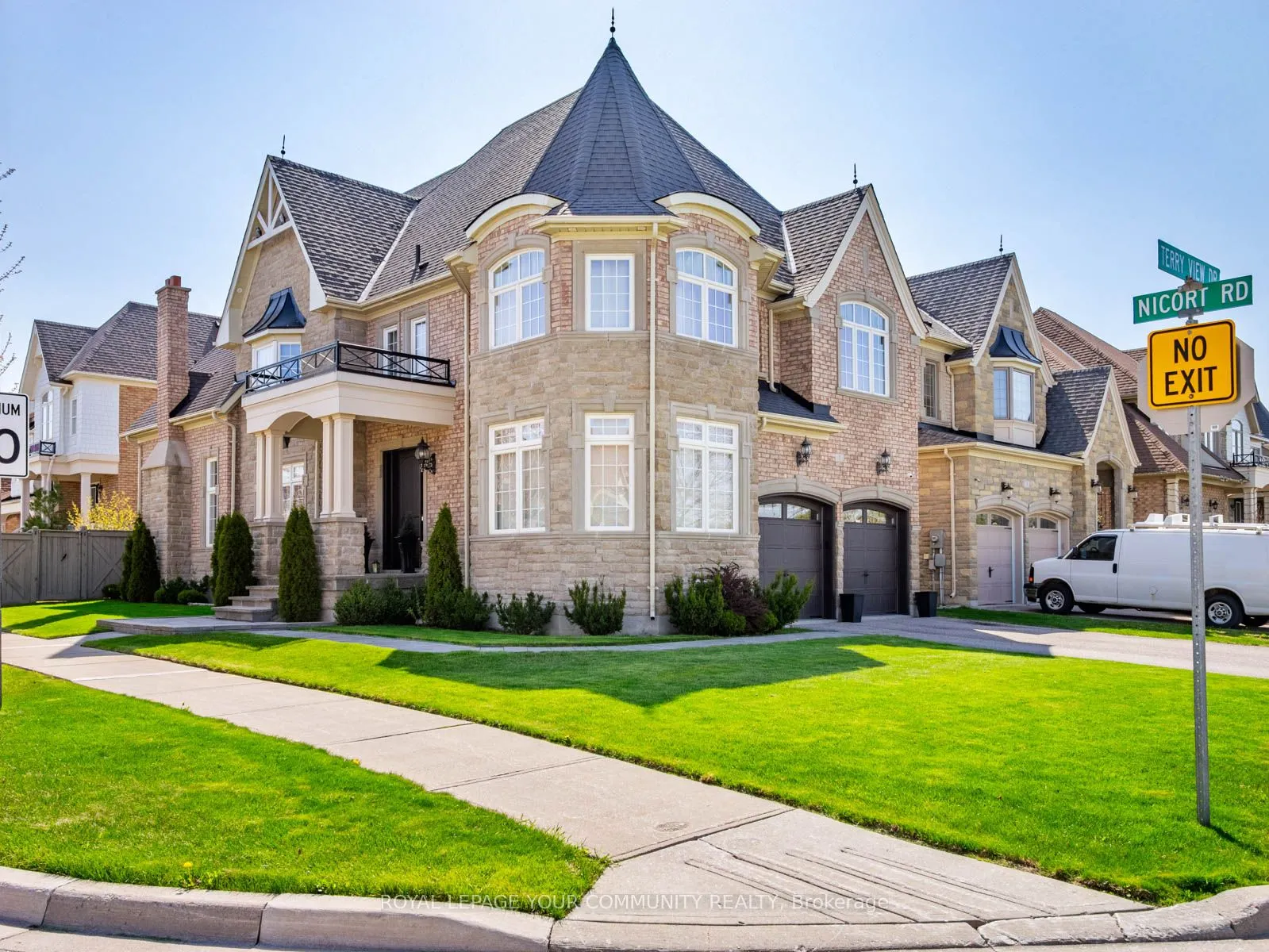 1 Terry View Crescent