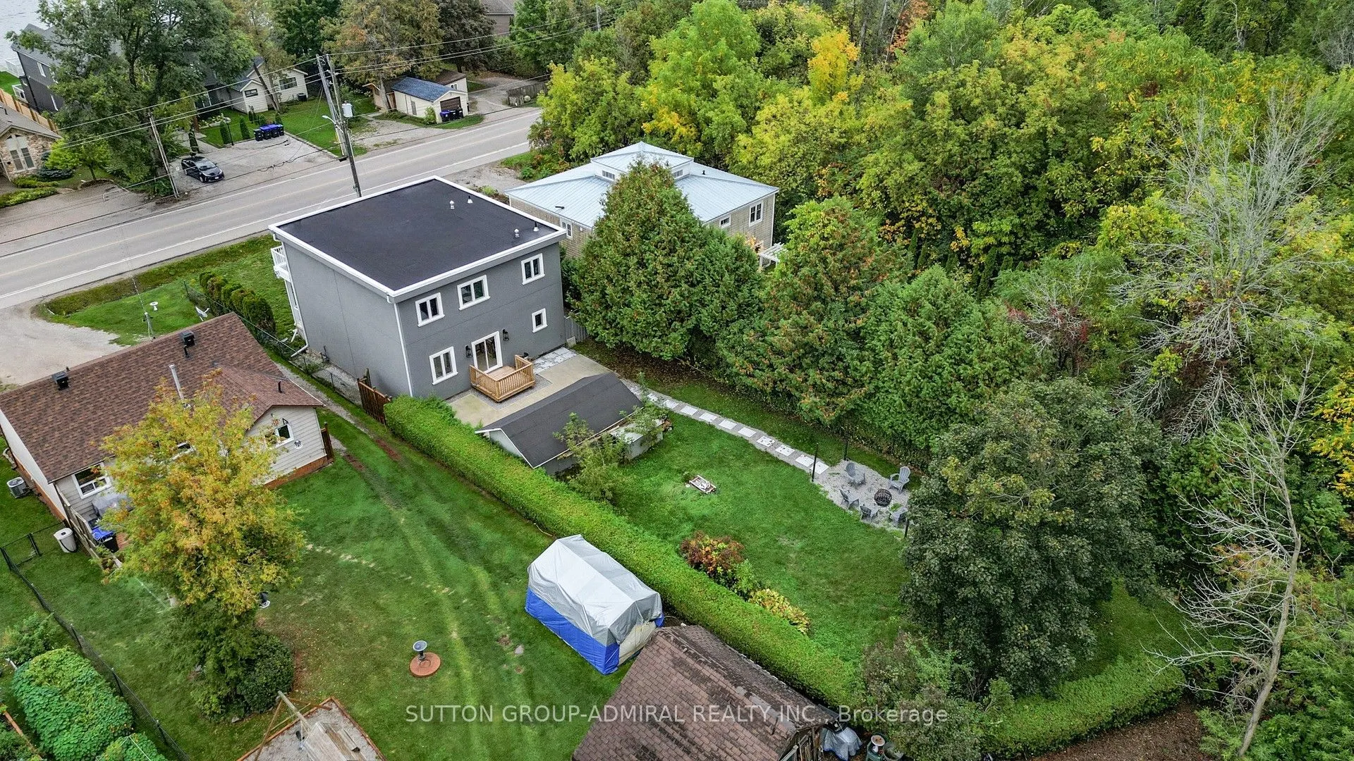 1372 Maple Road