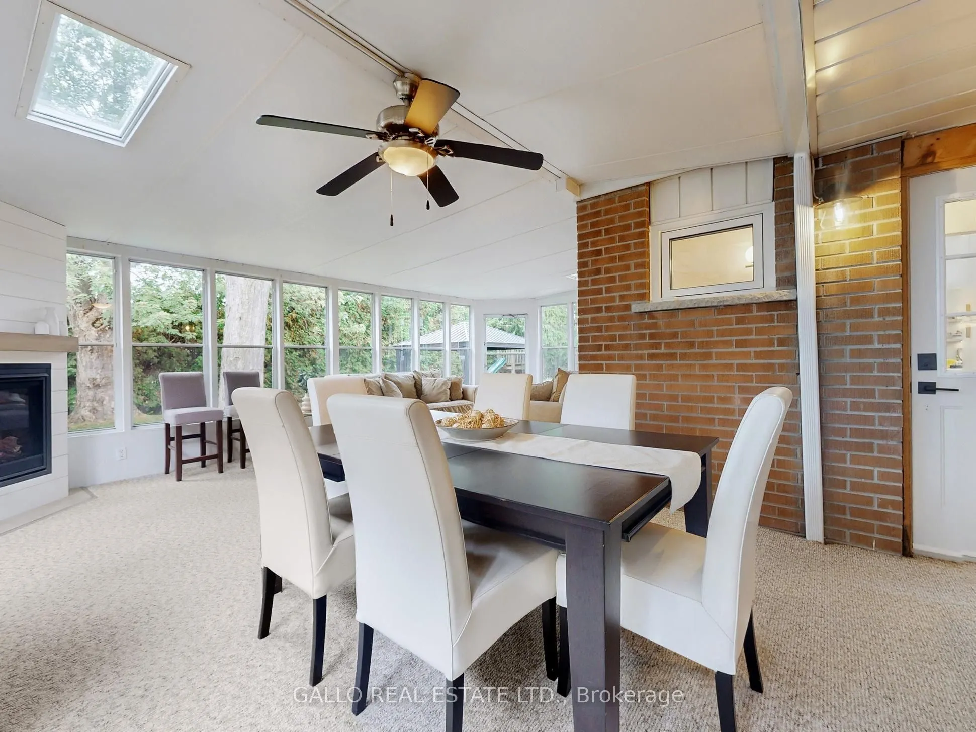 17 Sir Caradoc Place