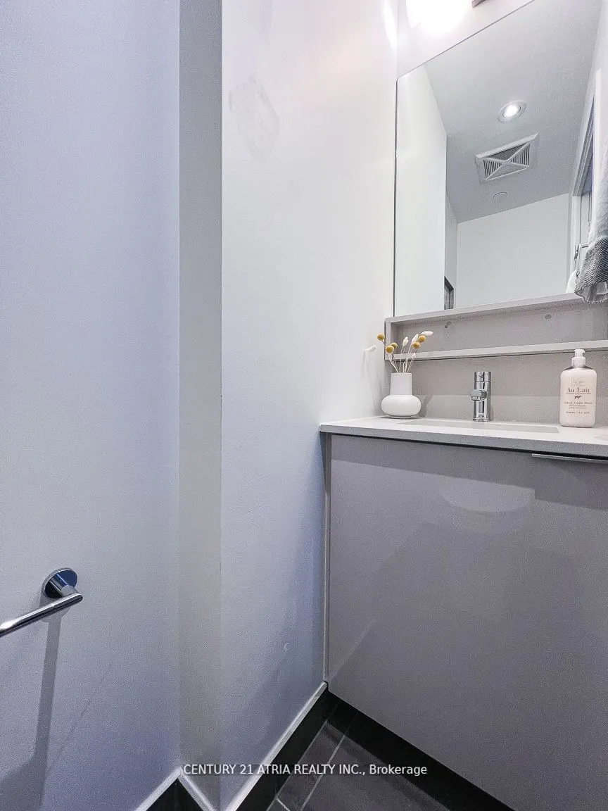 950 Portage Parkway, #202