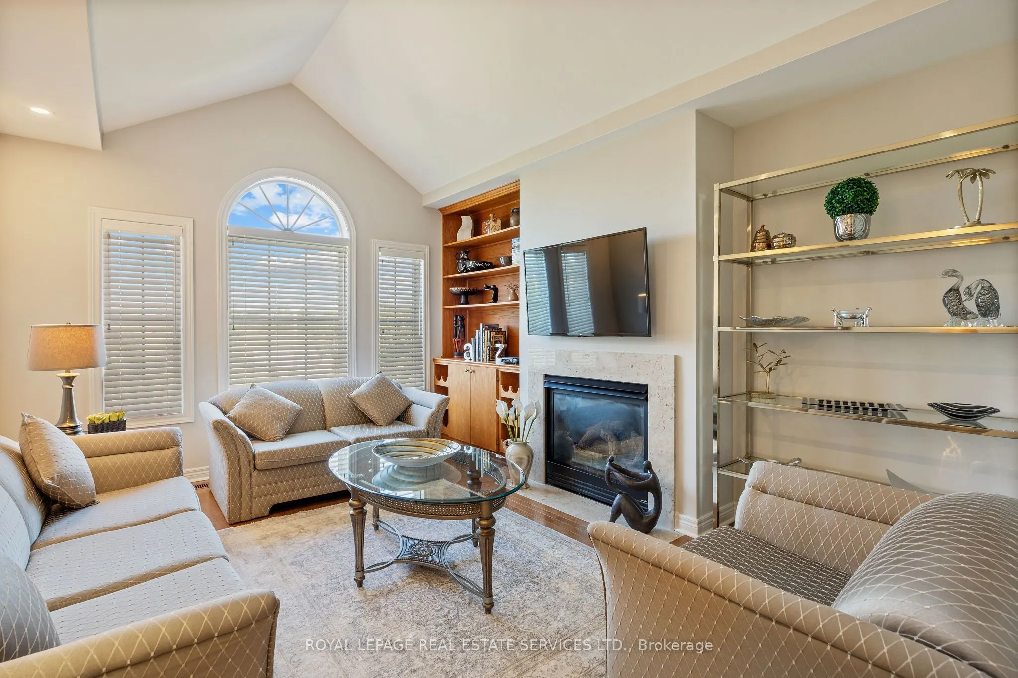 140 Kingsbridge Circle