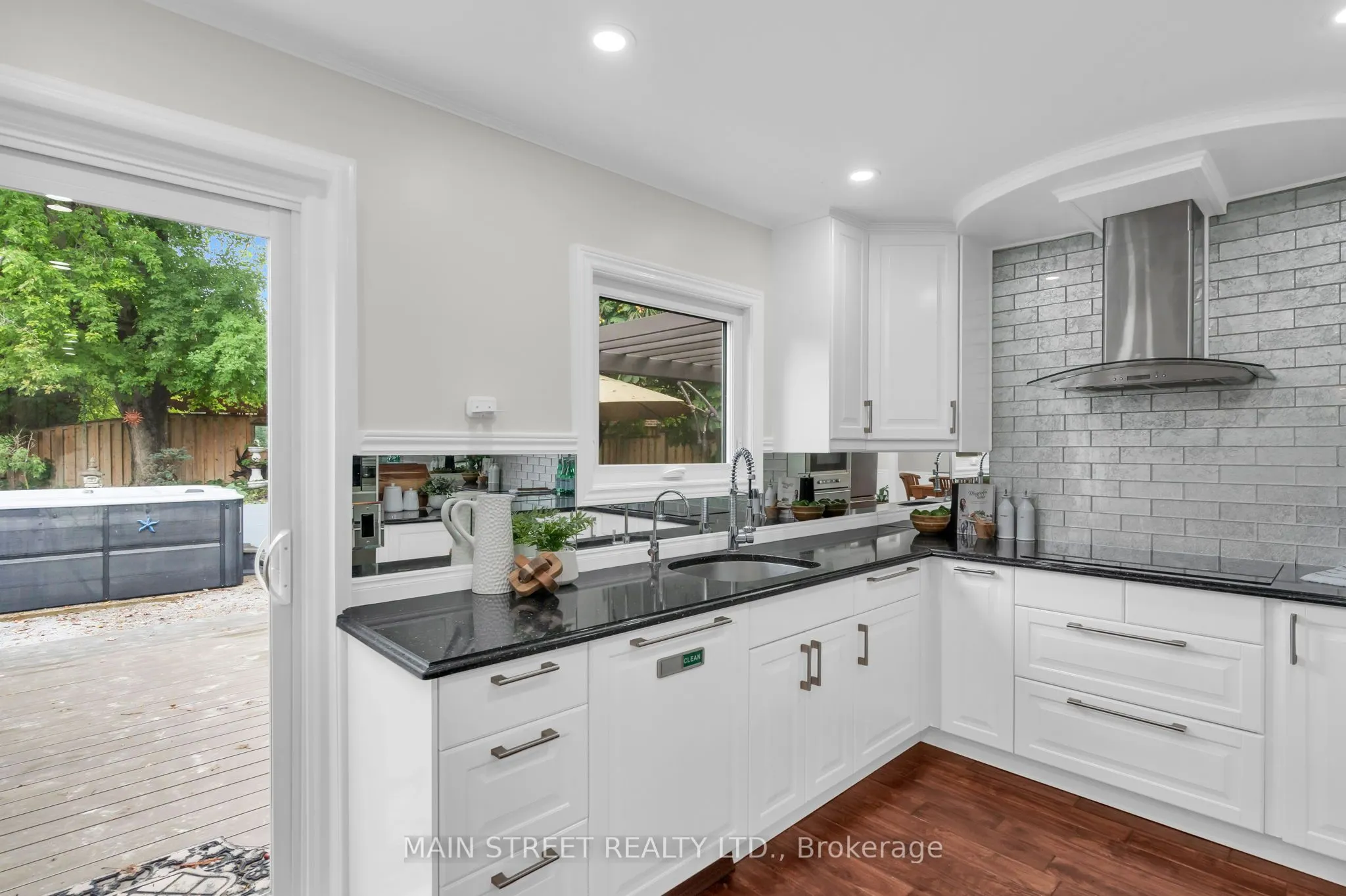 255 Malton Road
