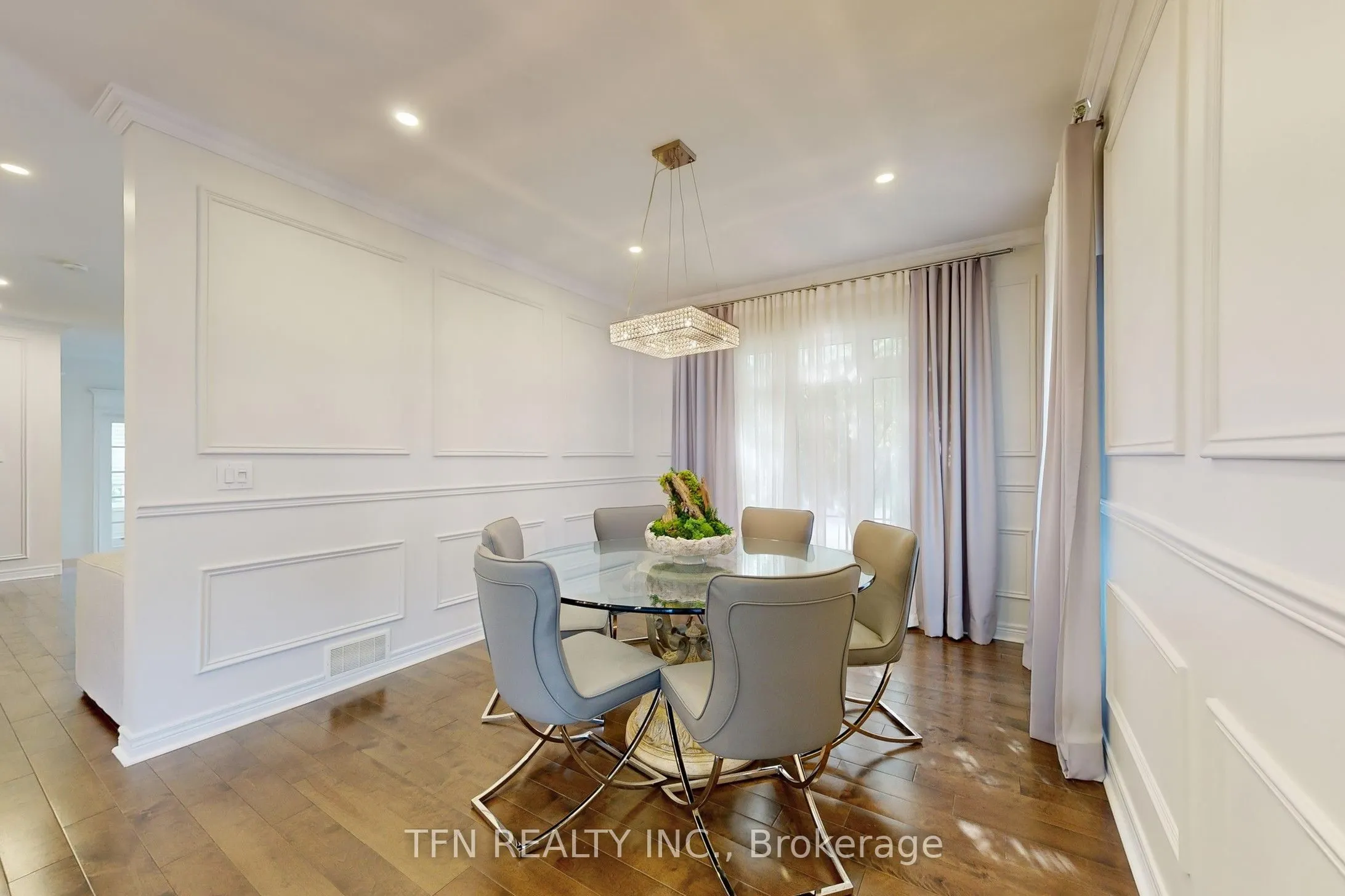 177 Bentoak Crescent
