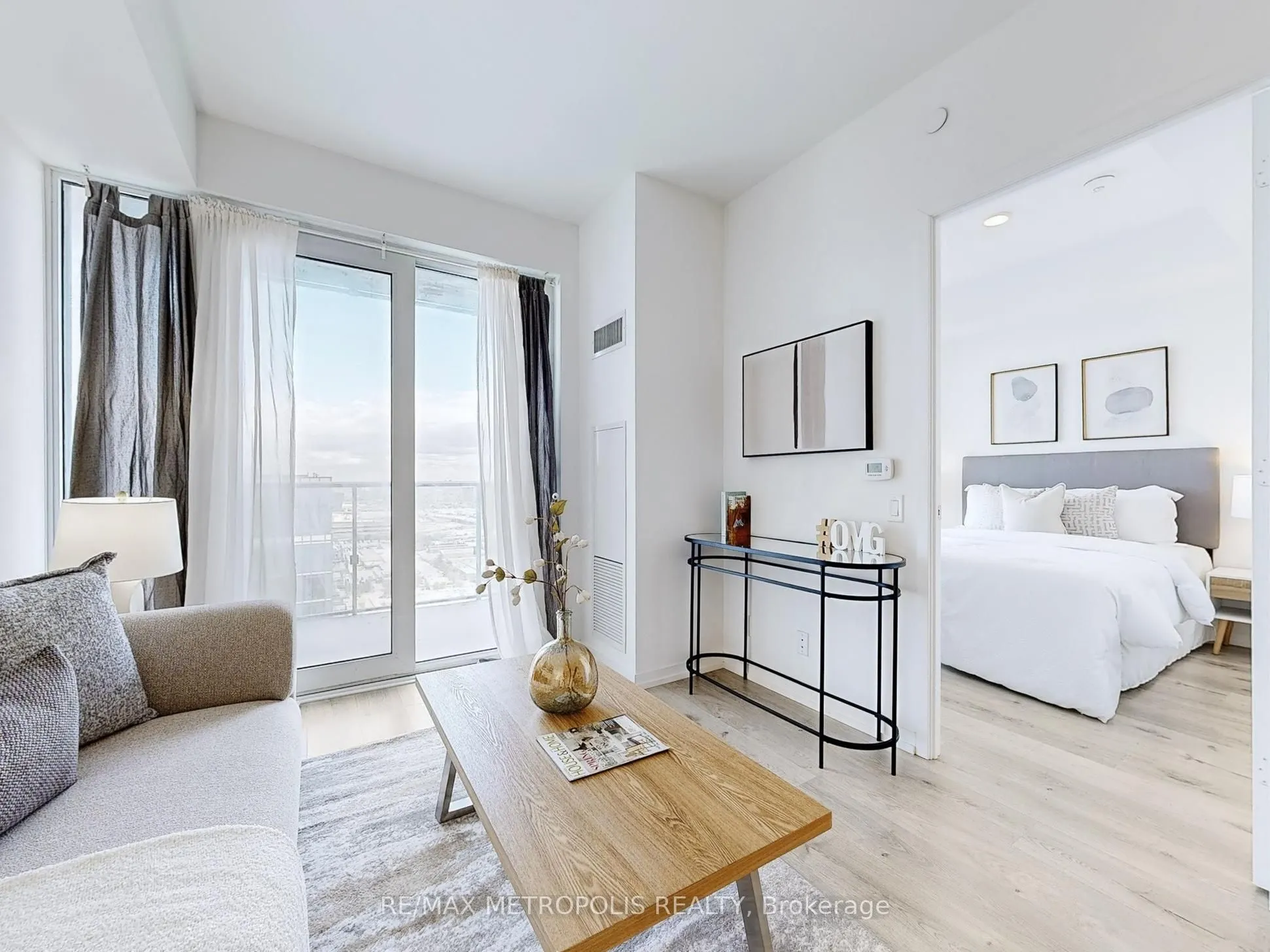 7890 Jane Street, #4211