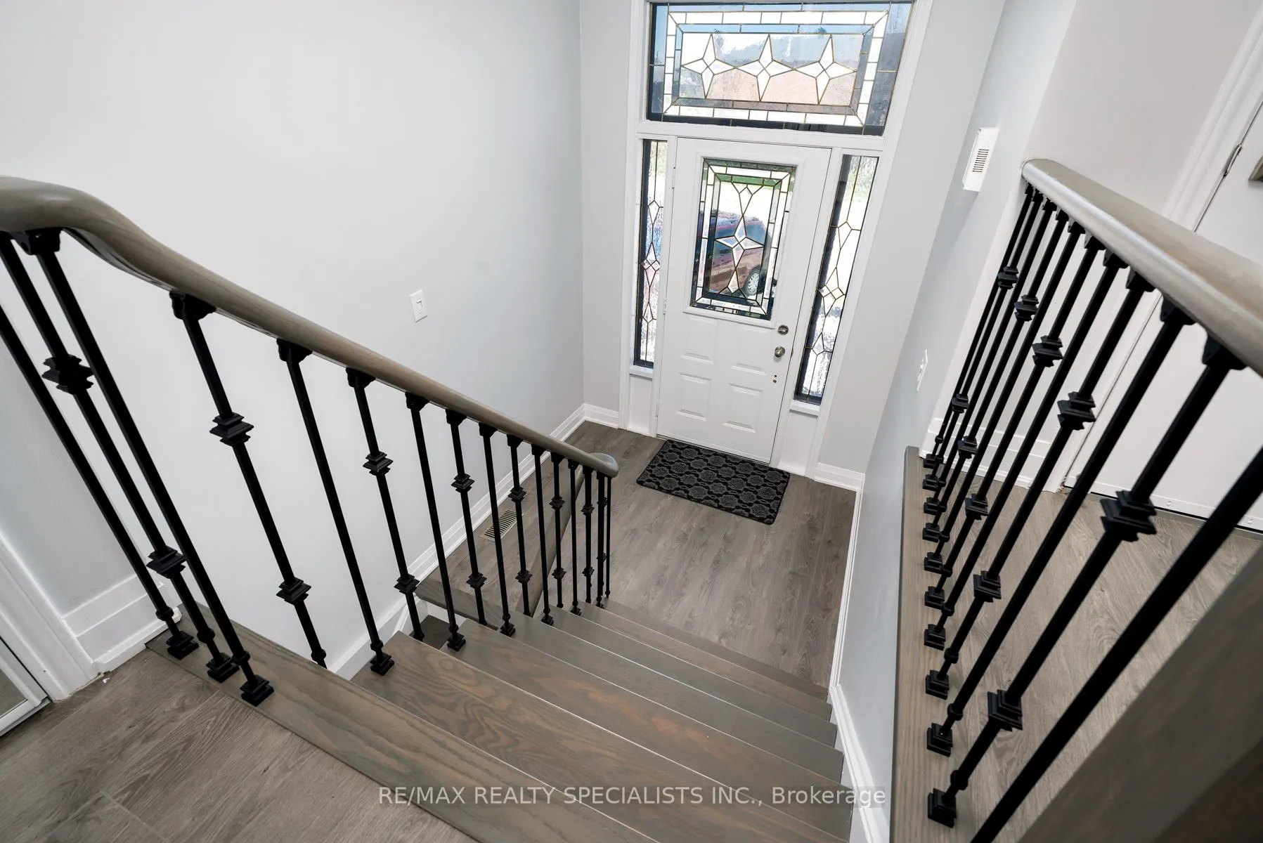 25 Twinberry Crescent, #UPPER