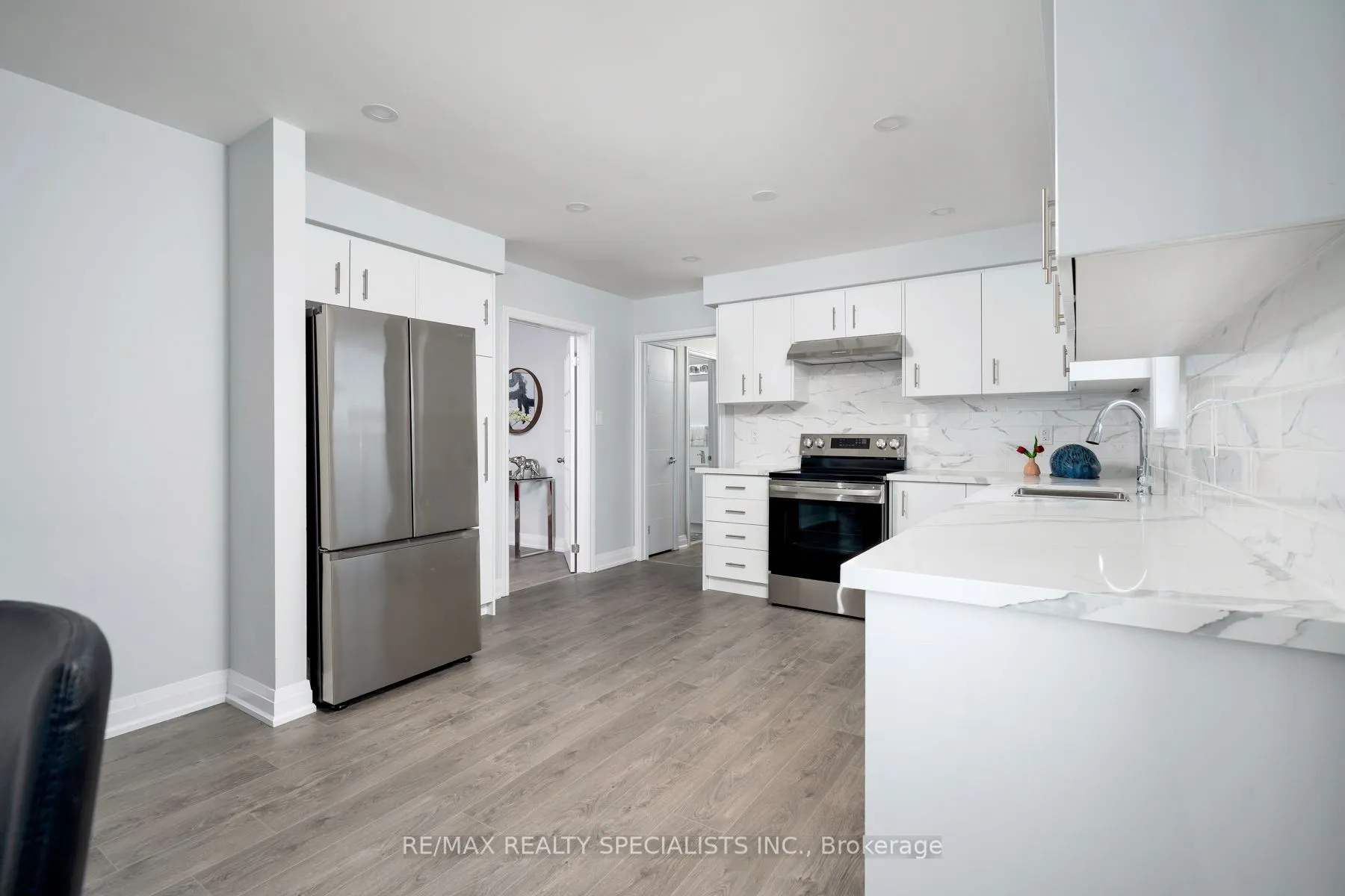 25 Twinberry Crescent, #UPPER