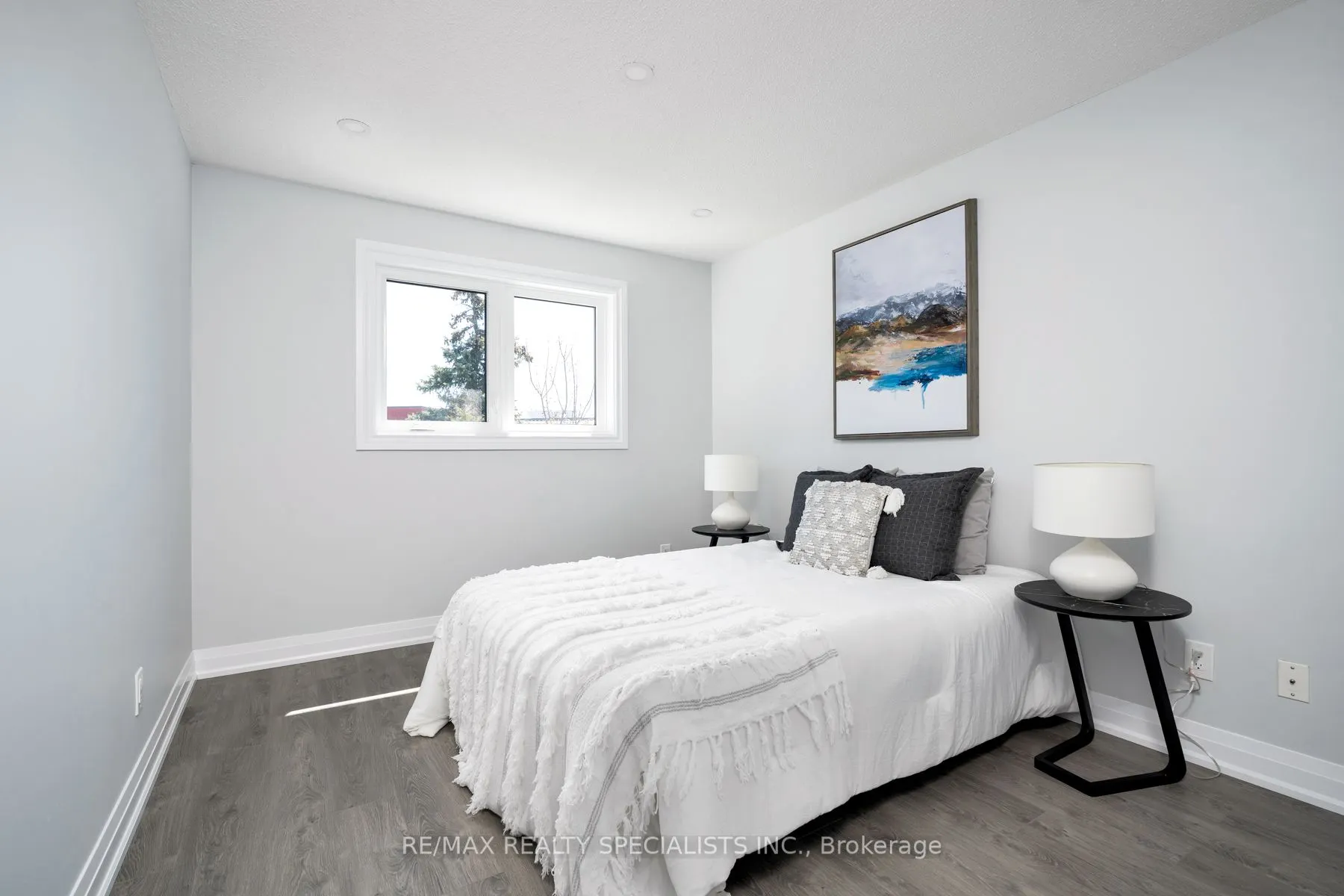 25 Twinberry Crescent, #UPPER
